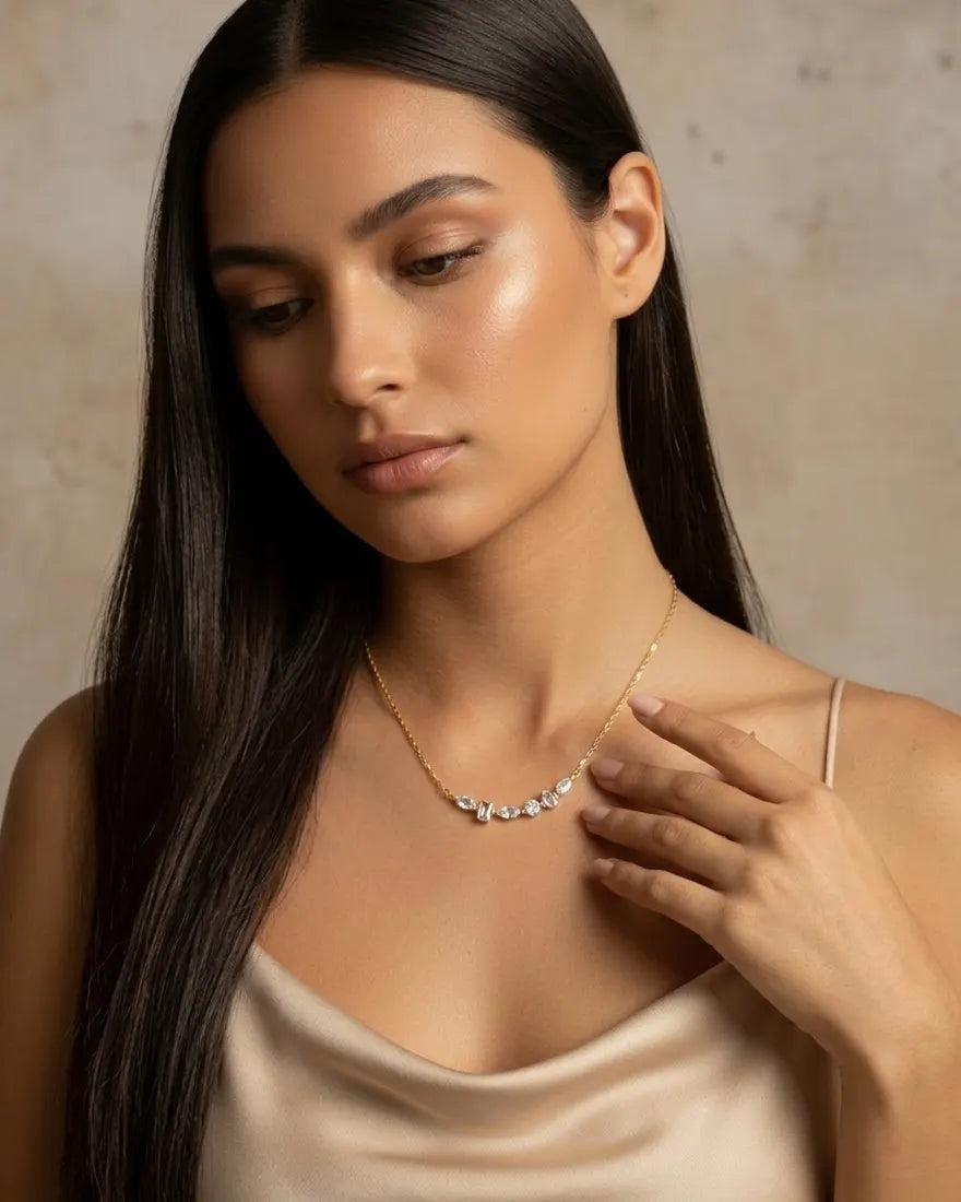 Donna Radiant Arc Necklace Senya