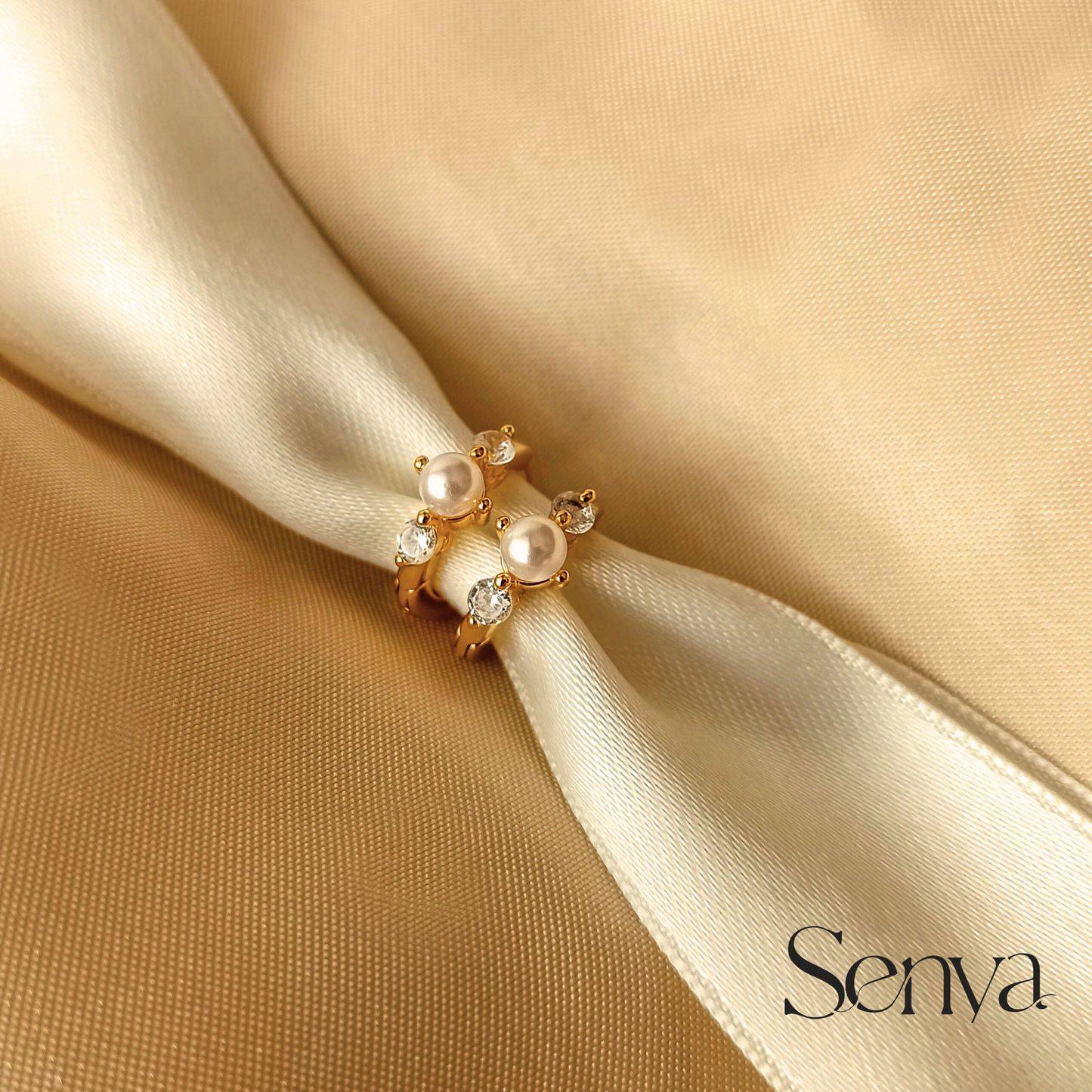 Pearl Earrings , Freshwater Pearl Earrings , Akoya Pearl Earrings , South Sea Pearl Earrings , Tahitian Pearl Earrings , Stud Pearl Earrings, Drop Pearl Earrings , Hoop Pearl Earrings , Cluster Pearl Earrings , Baroque Pearl Earrings , White Pearl Earrings , Sterling Silver Pearl Earrings , Gold Pearl Earrings ,