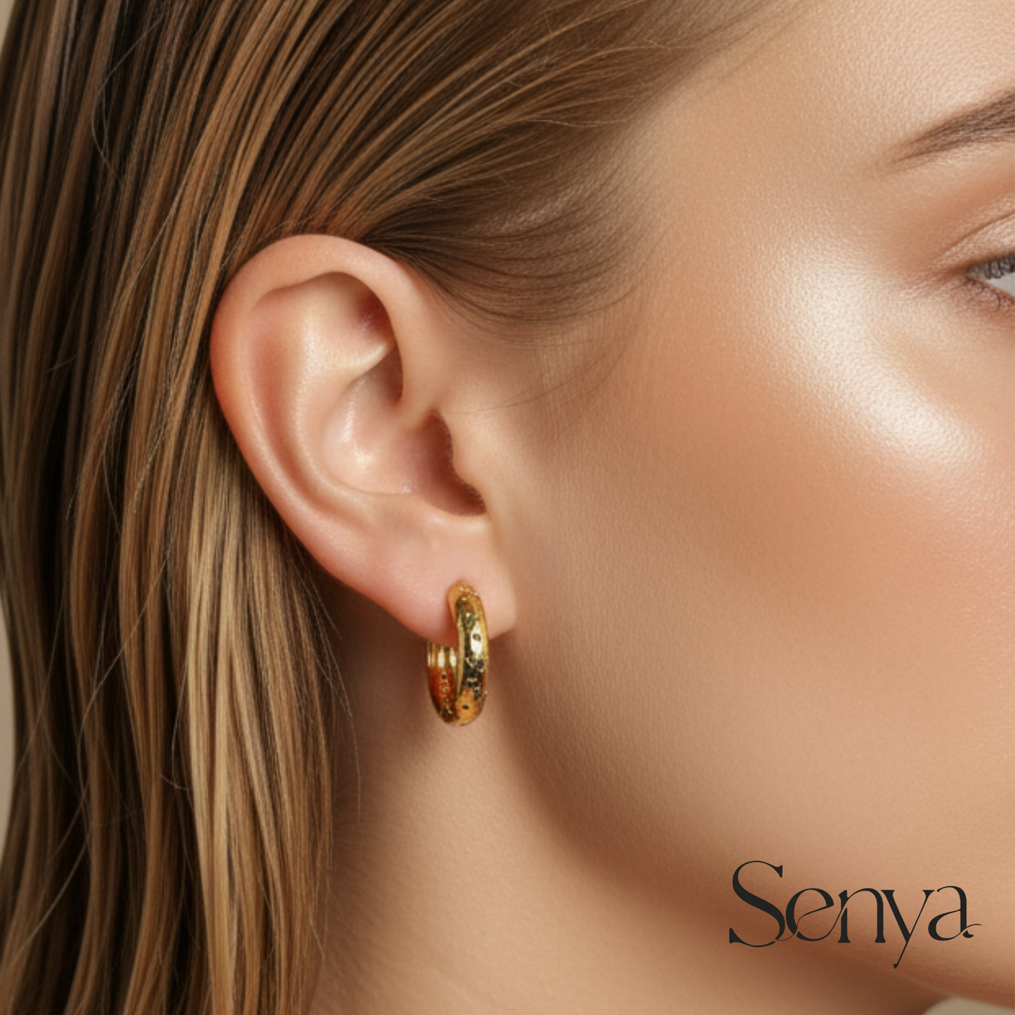 Sterling silver small star hoop earrings with zirconia
Dainty gold star hoop earrings with pave zirconia
Silver celestial hoop earrings with star and cz
Affordable sterling silver star zirconia hoop earrings
Unique star shaped hoop earrings with sparkling zirconia