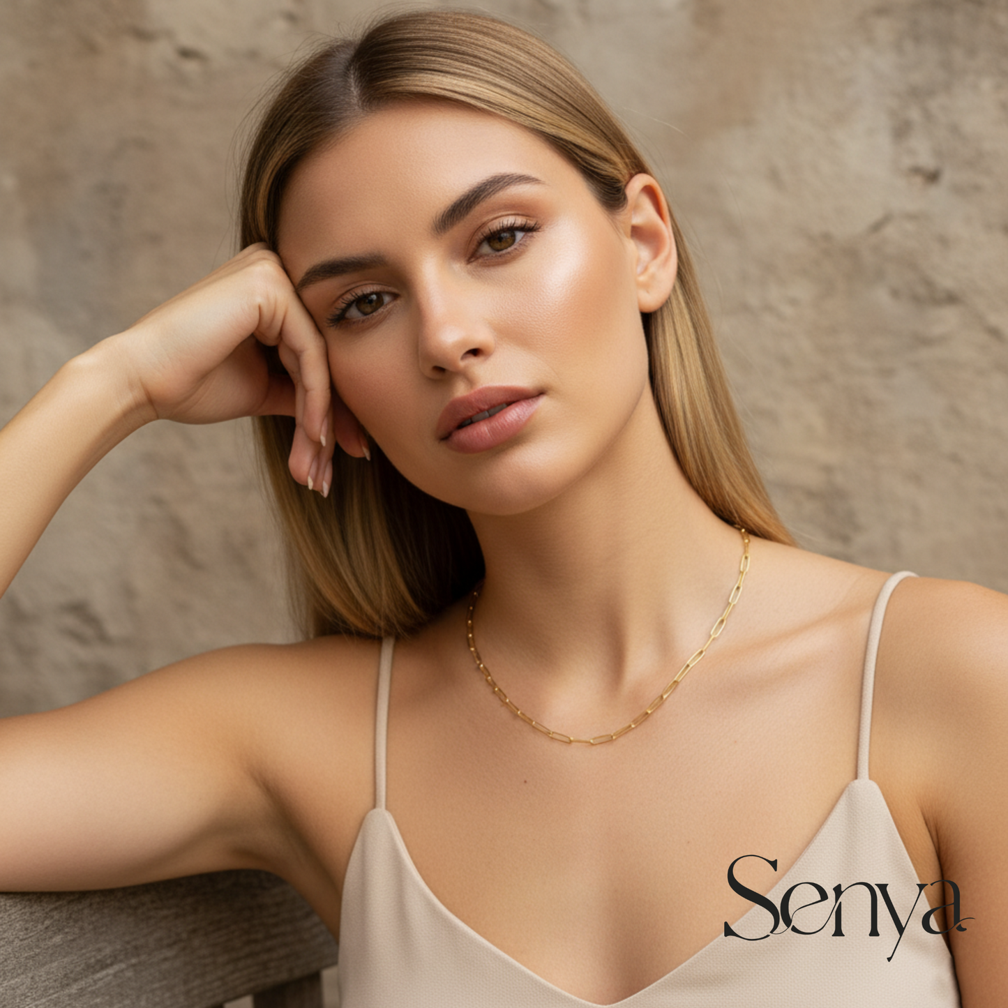 Chain Necklace, Women's Chain Necklace , Gold Chain Necklace , Stainless Steel Chain Necklace, Box Chain Necklace , Thick Chain Necklace, Layering Chain Necklace, Everyday Chain Necklace , Durable Chain Necklace , Adjustable Chain Necklace, Hypoallergenic Chain Necklace, Different Types of Chain Necklaces, Best Chain Necklace for Layering, How to Choose a Chain Necklace,