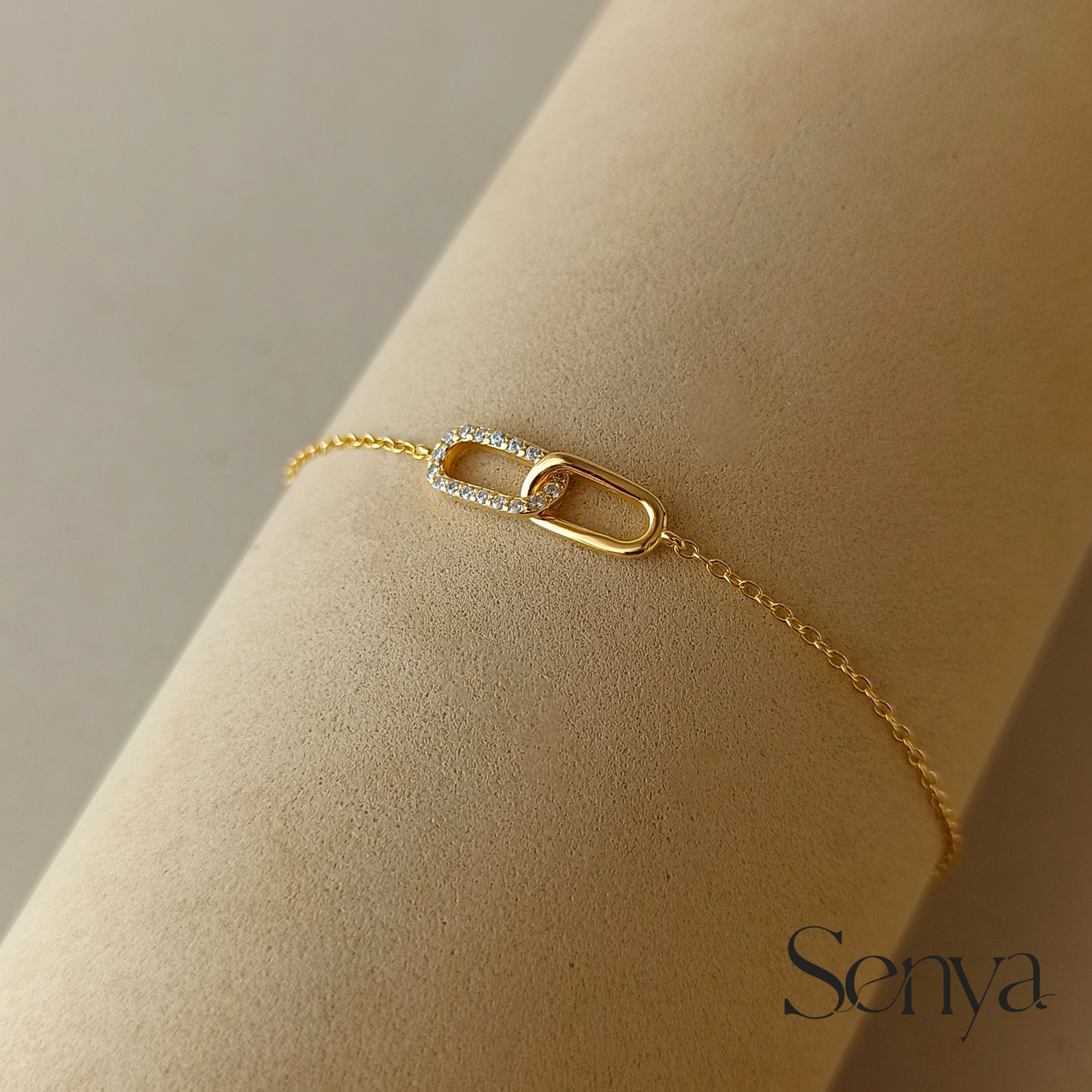 Interlink Bracelet,
Interlocking Bracelet,
Linked Bracelet,
Chain Link Bracelet,
Sterling Silver Interlink Bracelet,
Gold Interlink Bracelet,
Unique Interlink Bracelet,
Modern Interlink Bracelet,
Stylish Interlink Bracelet,
Durable Interlink Bracelet,
Versatile Interlink Bracelet,
Sterling silver simple interlink bracelet for women,
Gold complex interlocking bracelet for a statement look,
Wide stainless steel double interlink bracelet for men,
Dainty rose gold twisted interlink chain bracelete,
Leather brac