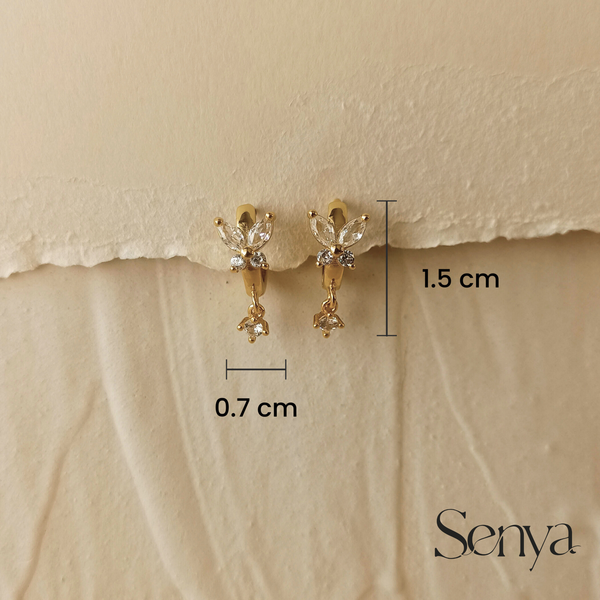 Huggie Hoop Earrings, 925 Sterling Silver Huggie Hoops, Silver Huggie Hoop Earrings , Small Hoop Earrings, Sleeper Earrings , 925 Sterling Silver Huggie Hoops , Hypoallergenic Huggie Hoops , Minimalist Huggie Hoops , Classic Huggie Hoops , Everyday Huggie Hoops,  Delicate Huggie Hoops , Flower Earrings , 925 Sterling Silver Flower Earrings , Silver Flower Earrings , Floral Earrings,