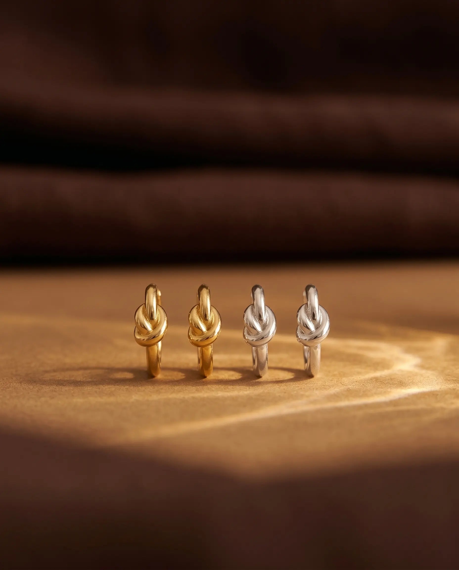 anti-tarnish-925-silver-bellagio-earrings-detail, radiant-polished-halo-shimmer-jewelry, jewelry-for-sensitive-ears-sterling-silver, upscale-jewelry-brand-denmark, modern-classic-halo-design