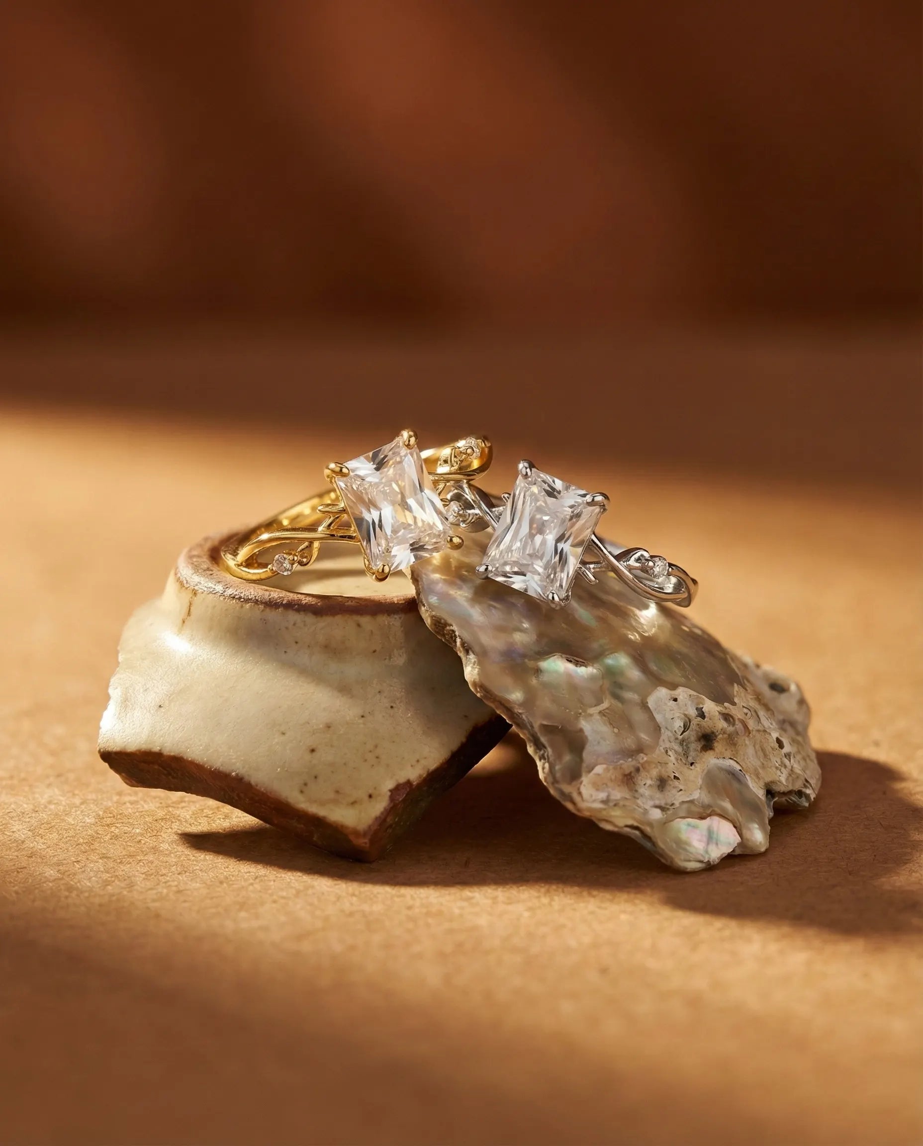 anti-tarnish-gold-plated-hera-ring-detail, radiant-zirconia-shimmer-jewelry, jewelry-for-sensitive-skin-925-silver, upscale-jewelry-brand-denmark, modern-classic-emerald-design