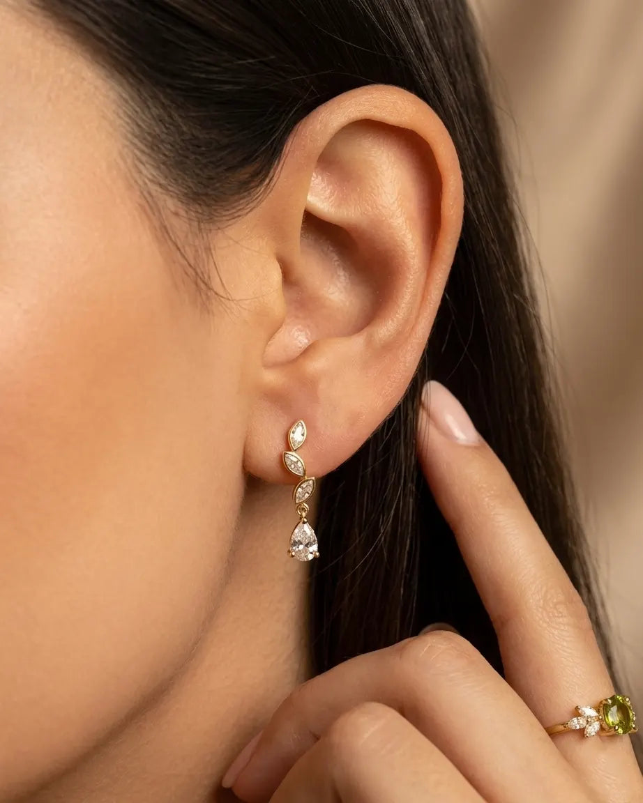 bloselle-botanical-pear-drop-earrings-925-sterling-silver-gold-plating, elegant-minimalist-marquise-leaf-jewelry-luxury, high-quality-tarnish-free-shimmering-bridal-earrings, senya-jewelry-best-seller-bloselle
