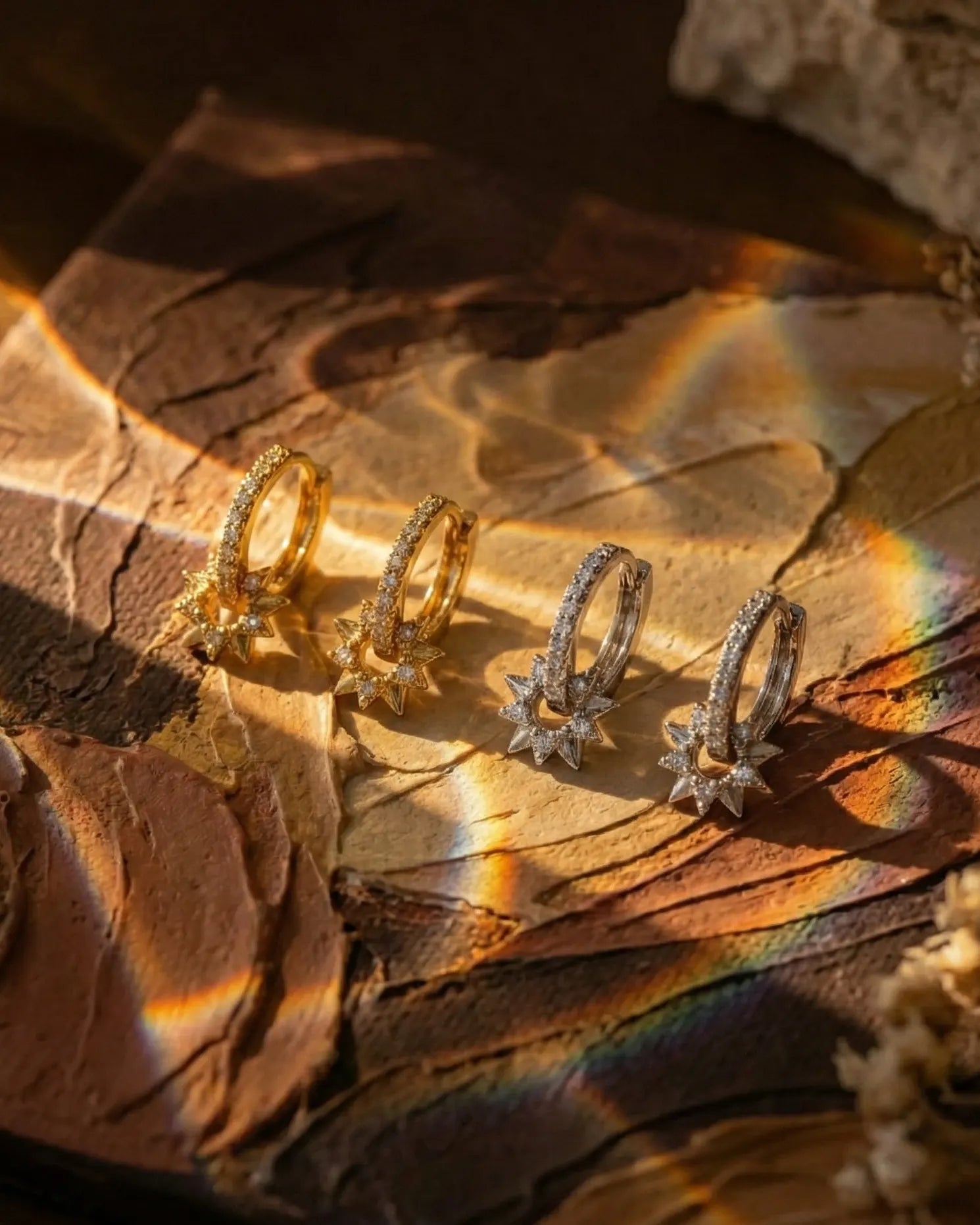 durable-925-sterling-silver-sunlight-earrings-detail, sophisticated-micro-pave-sunburst-design, high-quality-18k-gold-plating-silver, anti-allergy-fine-jewelry-premium, refined-jewelry-collection-germany