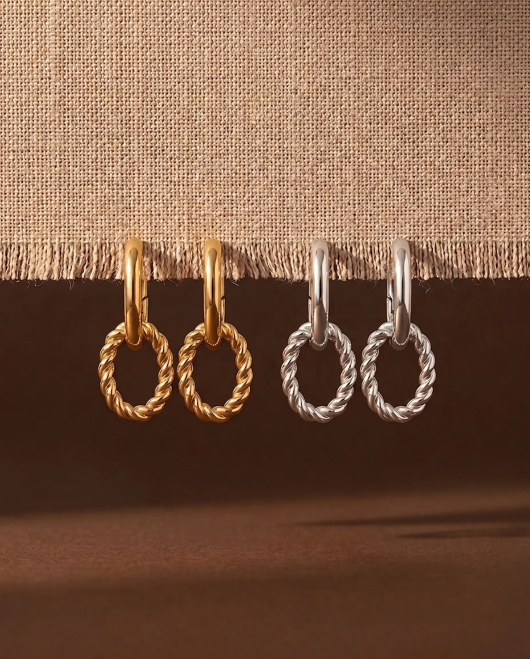 durable-tarnish-free-ferrach-link-earrings, sophisticated-double-link-texture-detail, high-quality-18k-gold-pvd-plating, anti-allergy-steel-jewelry-premium, refined-jewelry-collection-germany