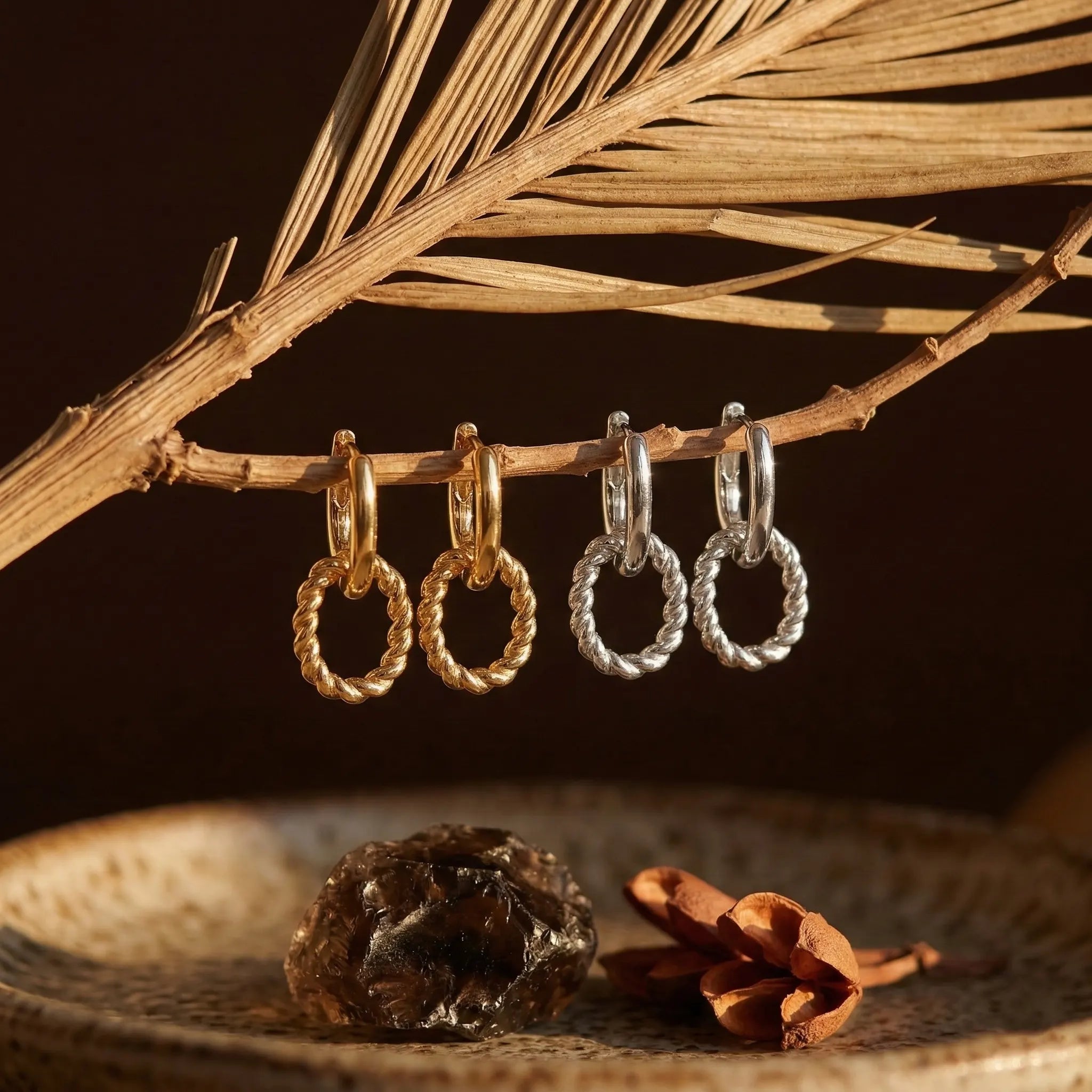 ferrach-twisted-link-hoop-earrings-gold-silver-pvd, elegant-double-link-architectural-design-luxury, high-quality-waterproof-jewelry-aesthetic, senya-jewelry-best-seller-ferrach