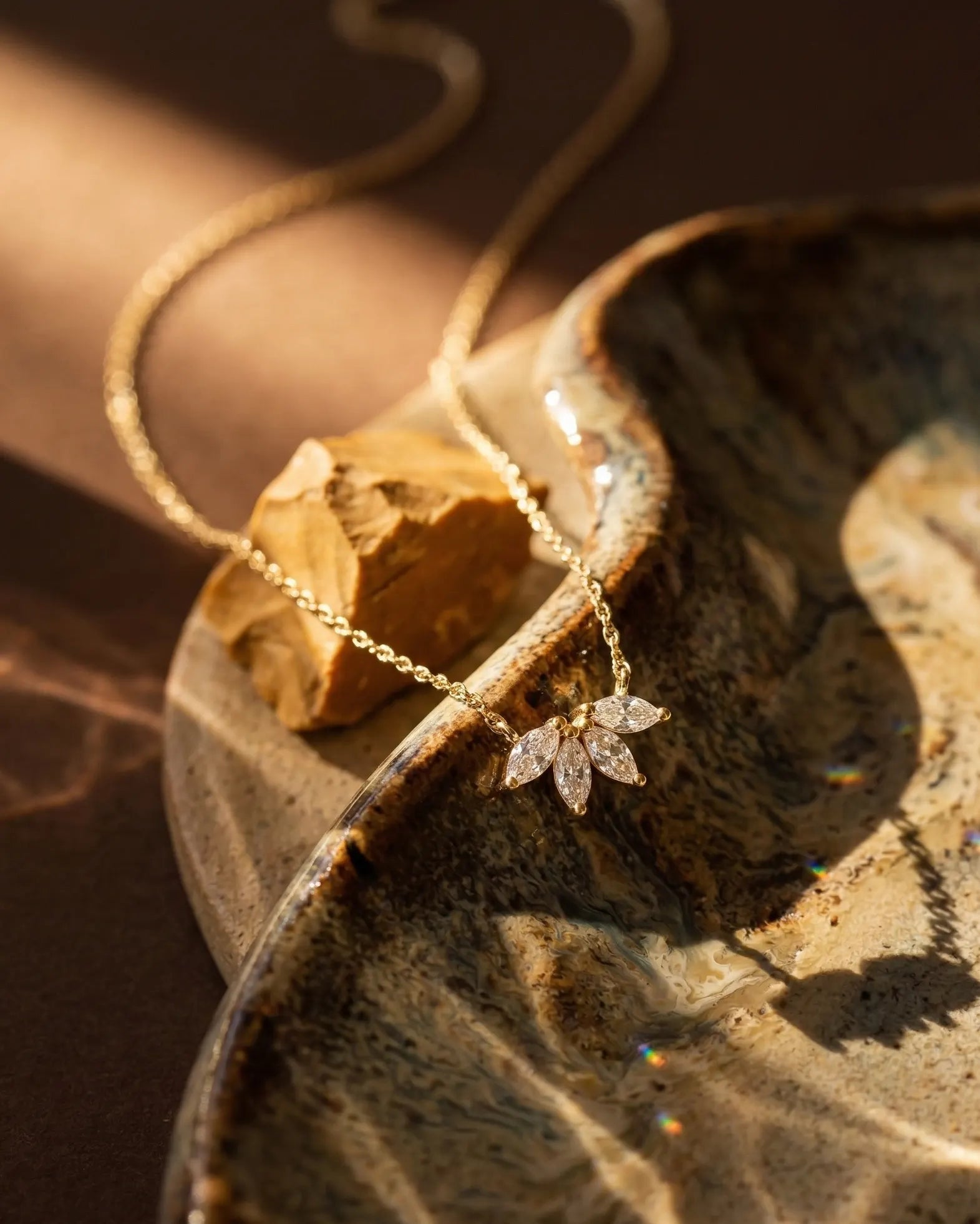 melisse-marquise-floral-necklace-925-silver-gold-vermeil, elegant-nature-inspired-sparkling-pendant-luxury, high-quality-tarnish-free-crystal-necklace, senya-jewelry-best-seller-melisse