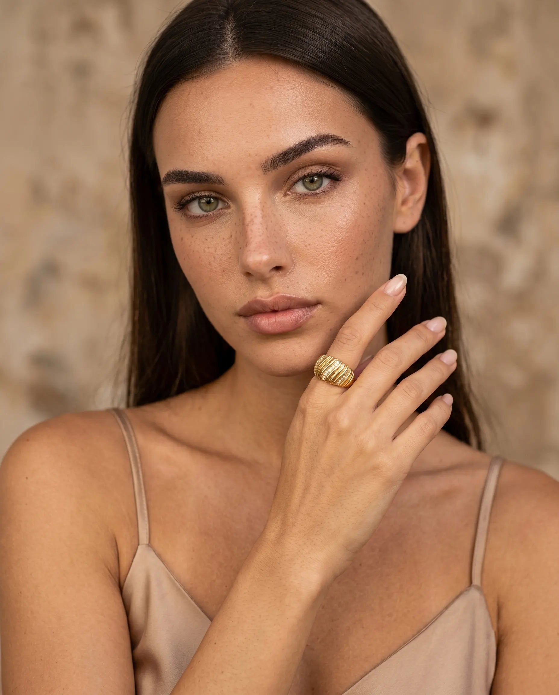 model-hand-wearing-kenza-adjustable-ribbed-ring-minimalist-styling-for-modern-elegant-women