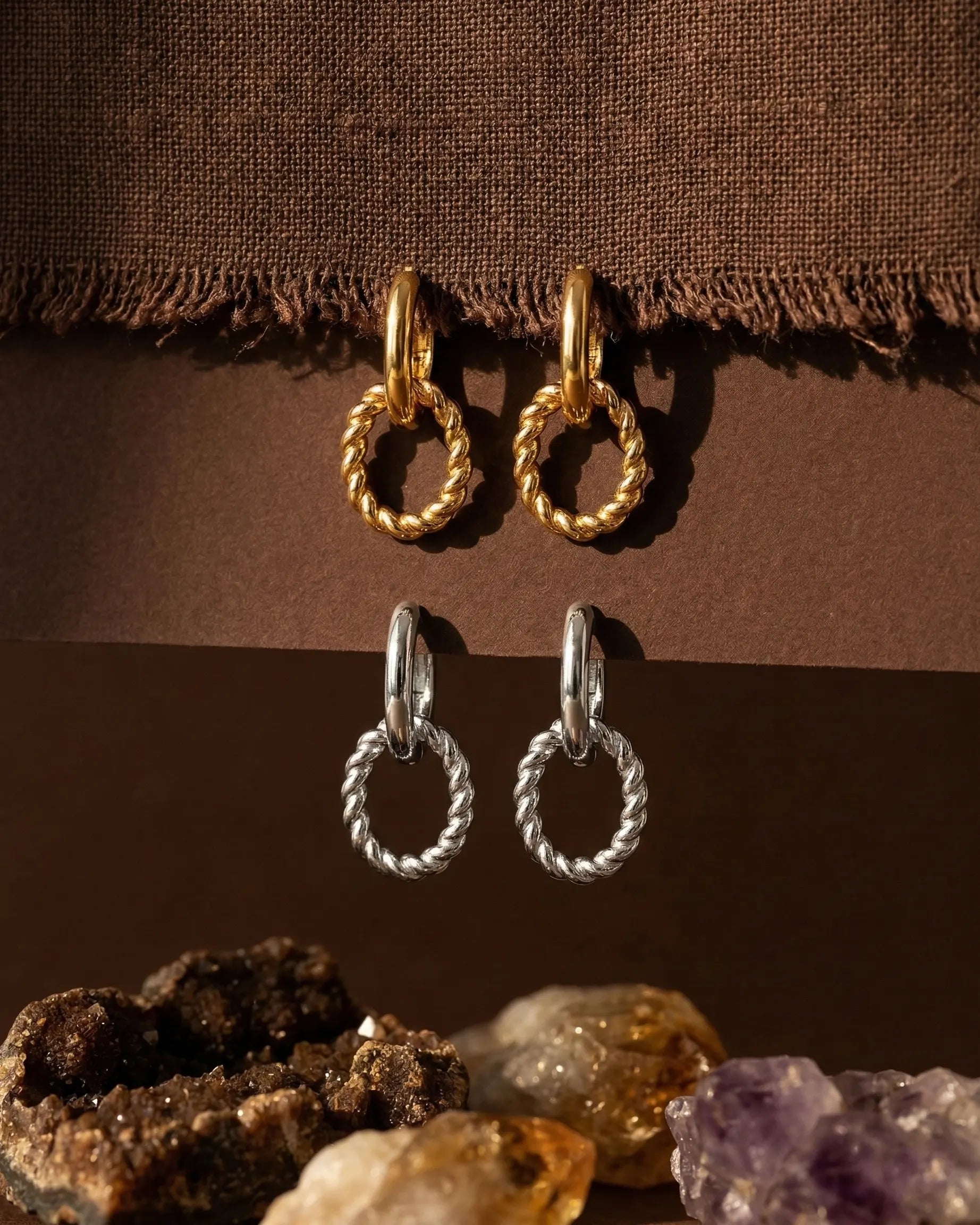 premium-quality-ferrach-double-link-hoops, durable-gold-plating-detail-europe, anniversary-gift-gold-twisted-earrings, refined-minimalist-jewelry-aesthetic, sustainable-steel-jewelry-brand-europe