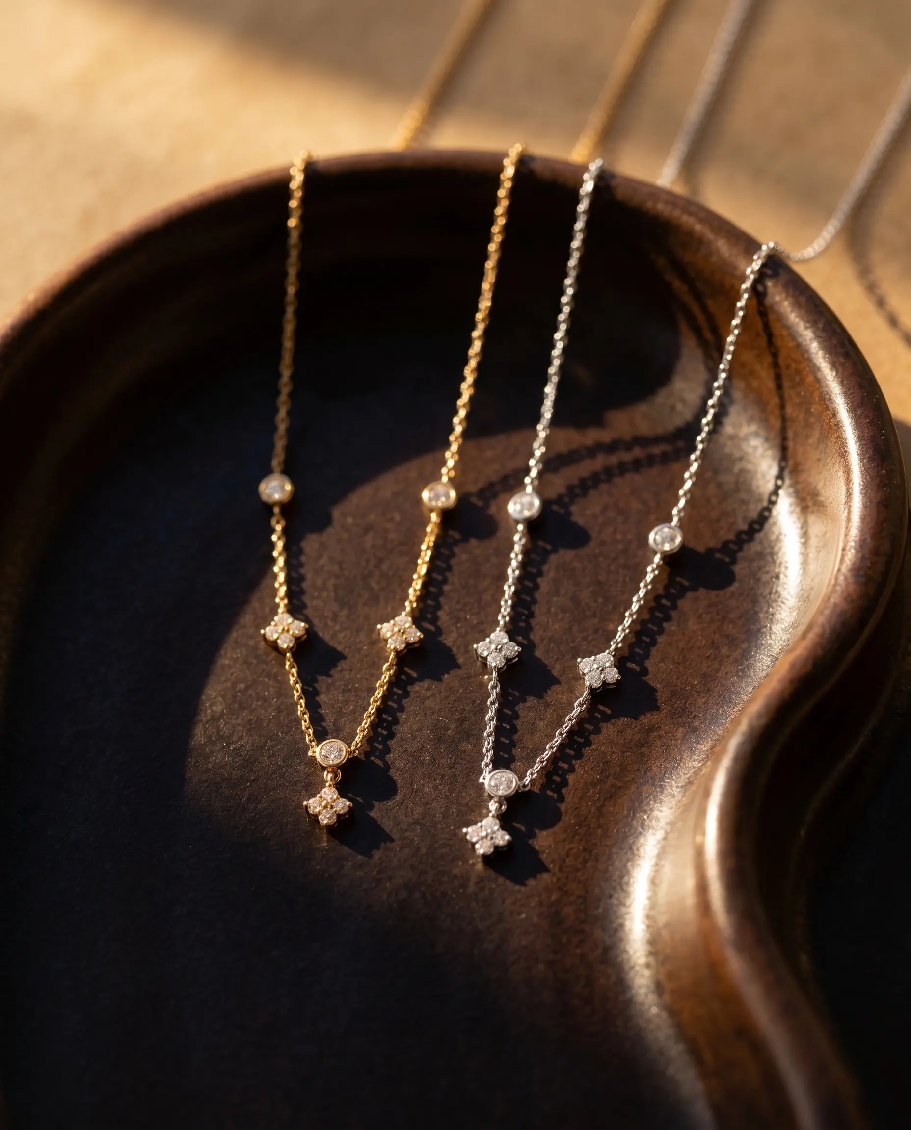 premium-quality-ornella-crystal-star-necklace, durable-silver-plating-detail-europe, anniversary-gift-sparkling-celestial-pendant, refined-minimalist-ethereal-aesthetic, sustainable-silver-jewelry-brand-europe