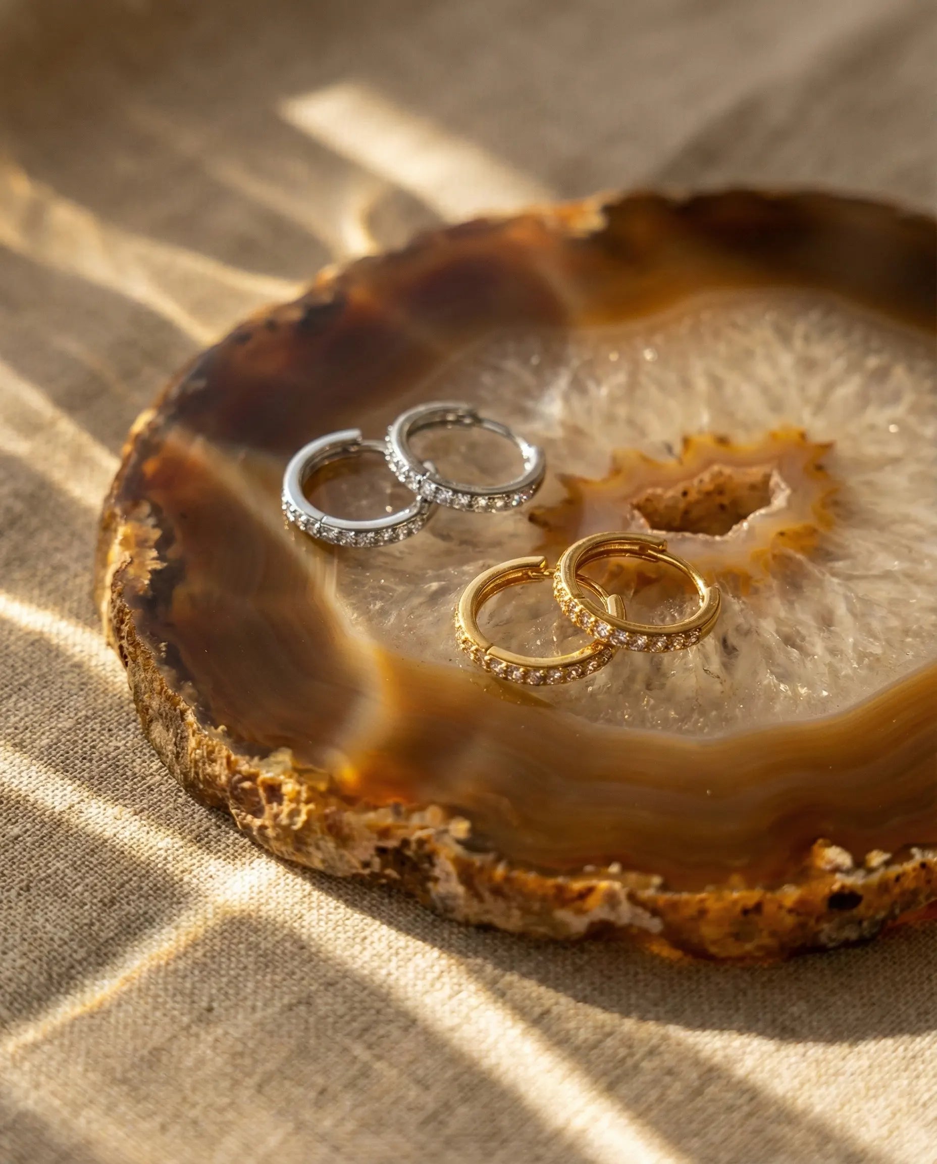 premium-quality-zirconia-hoop-earrings, durable-gold-plating-detail-europe, anniversary-gift-gold-sparkling-hoops, refined-minimalist-jewelry-aesthetic, sustainable-silver-jewelry-brand-europe