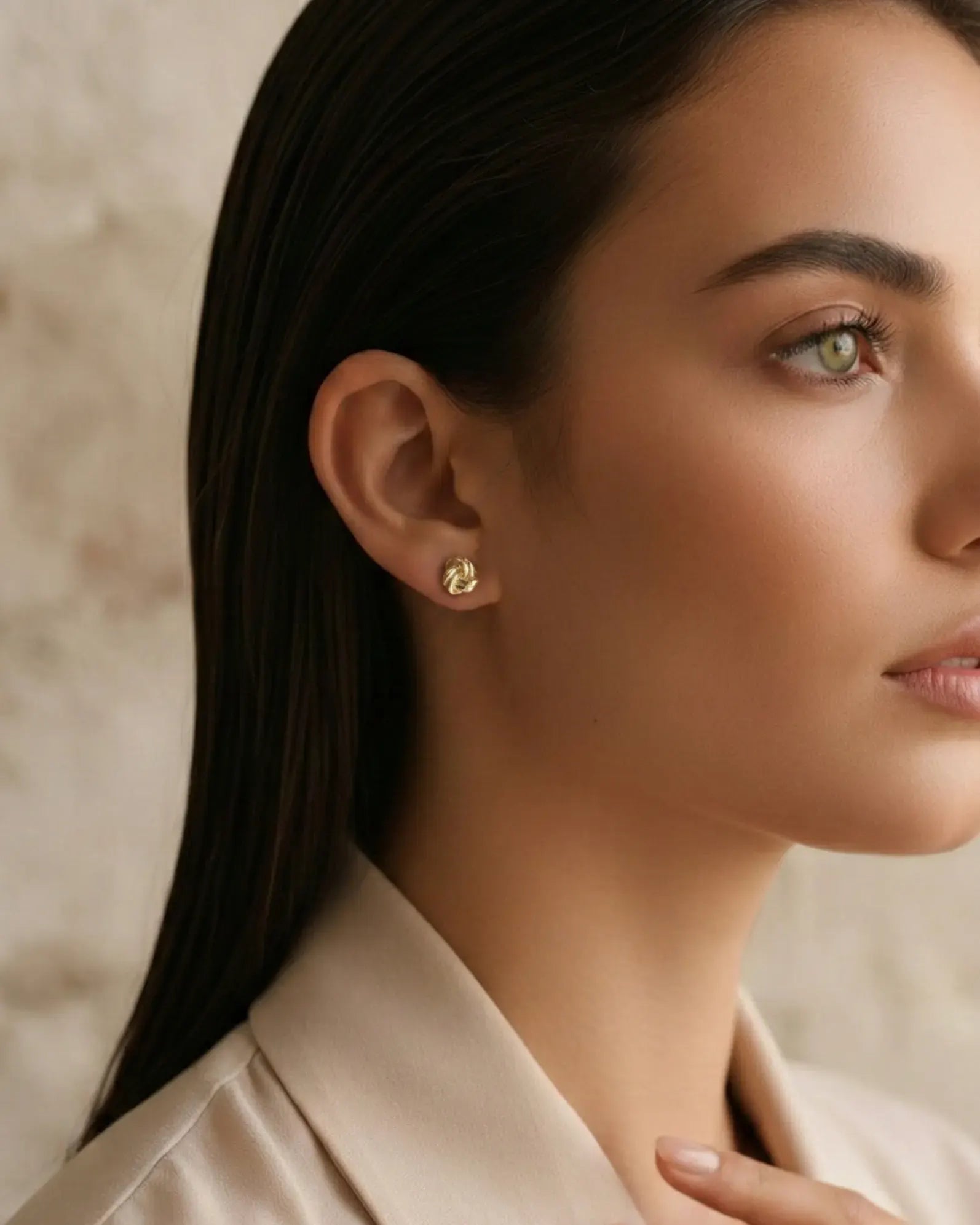 tarnish-resistant-silver-knot-earrings-aesthetic, premium-sterling-silver-jewelry-styling, durable-gold-plated-silver-knot-studs, chic-small-earrings-for-sensitive-ears, luxury-boutique-jewelry-europe, anti-allergy-silver-studs-photography