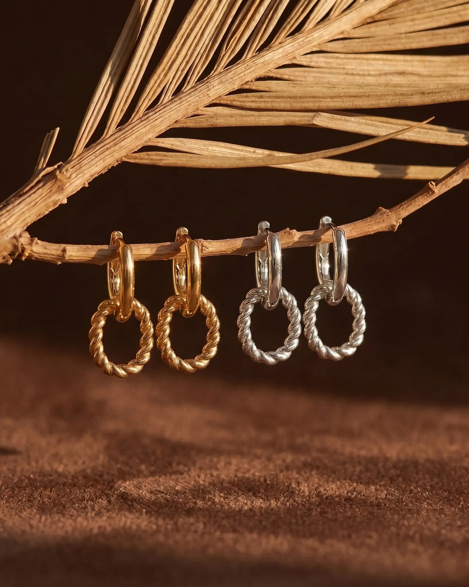 timeless-architectural-aesthetic-hoops-modern, 18k-gold-pvd-detail-ferrach-earrings, gift-ideas-for-women-minimalist-jewelry, luxury-boutique-jewelry-netherlands, artistic-jewelry-flatlay-photography