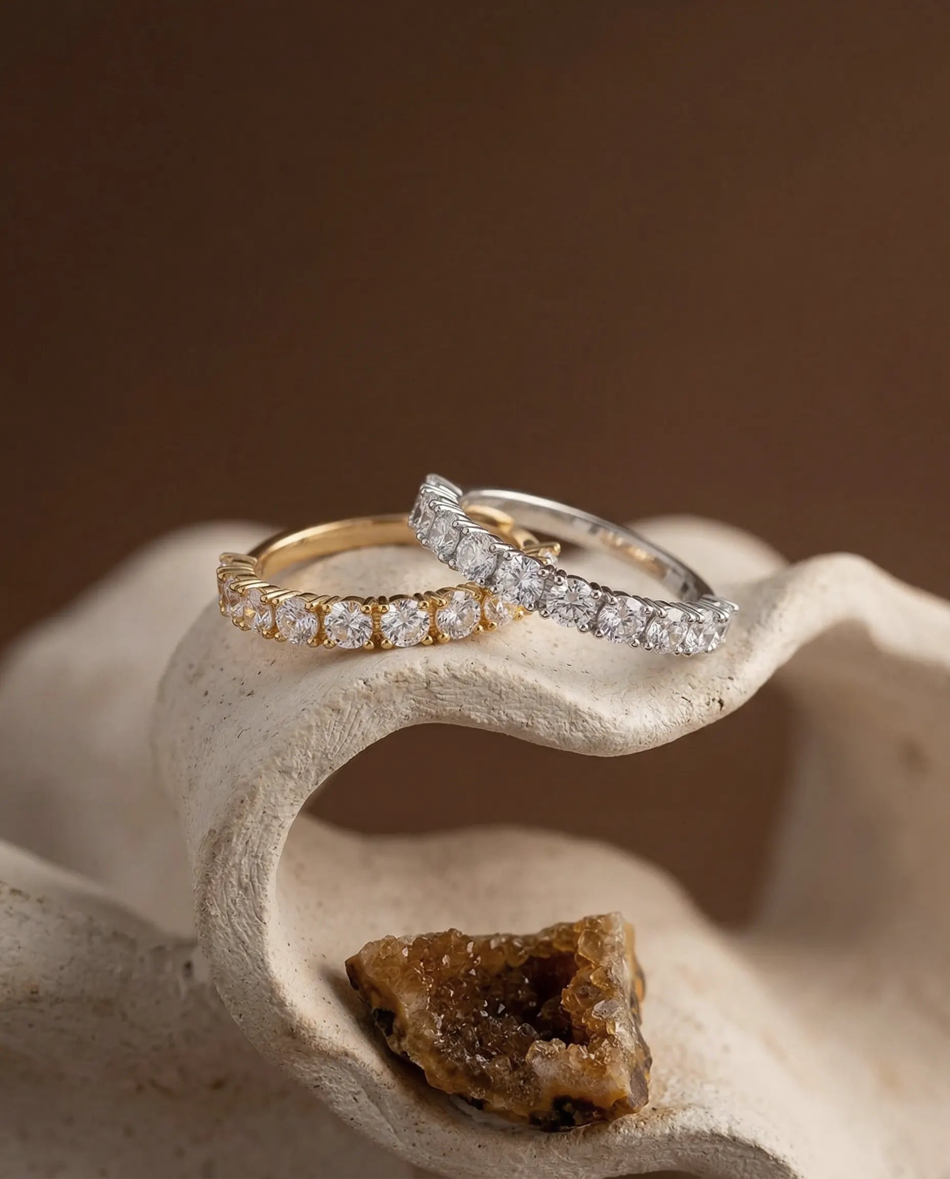 timeless-bold-aesthetic-lady-eternity-band-gold-silver, 18k-gold-plating-finish-detail-statement-ring, gift-ideas-for-women-elegant-gold-jewelry, luxury-boutique-jewelry-styling-europe