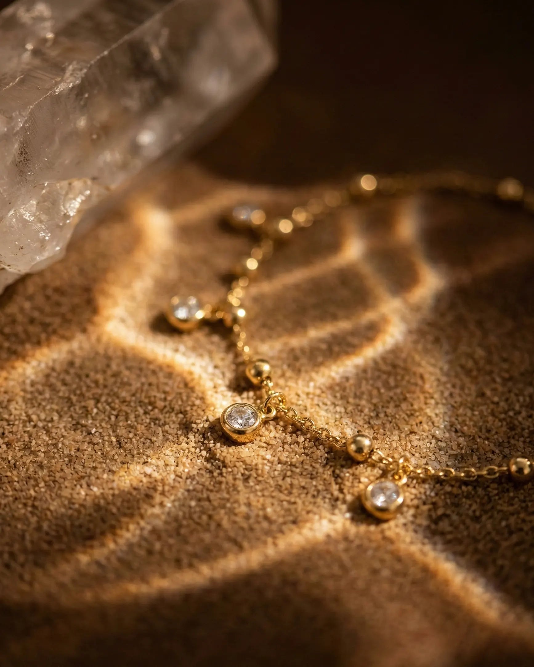 timeless-minimalist-aesthetic-bracelet-modern, 18k-gold-pvd-detail-alora-bracelet, gift-ideas-for-women-dainty-jewelry, luxury-boutique-jewelry-netherlands, artistic-jewelry-flatlay-photography