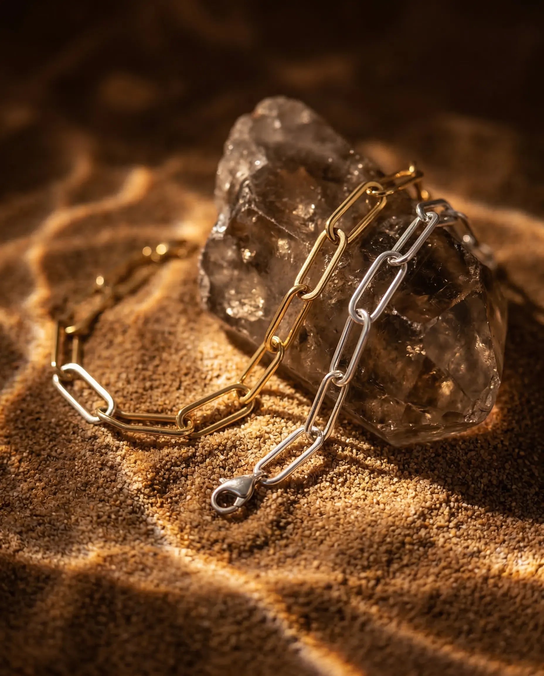 timeless-modern-aesthetic-textured-chain-gold, 18k-gold-pvd-finish-detail-blaire-link, gift-ideas-for-women-bold-link-jewelry, luxury-boutique-jewelry-netherlands, artistic-jewelry-flatlay-photography