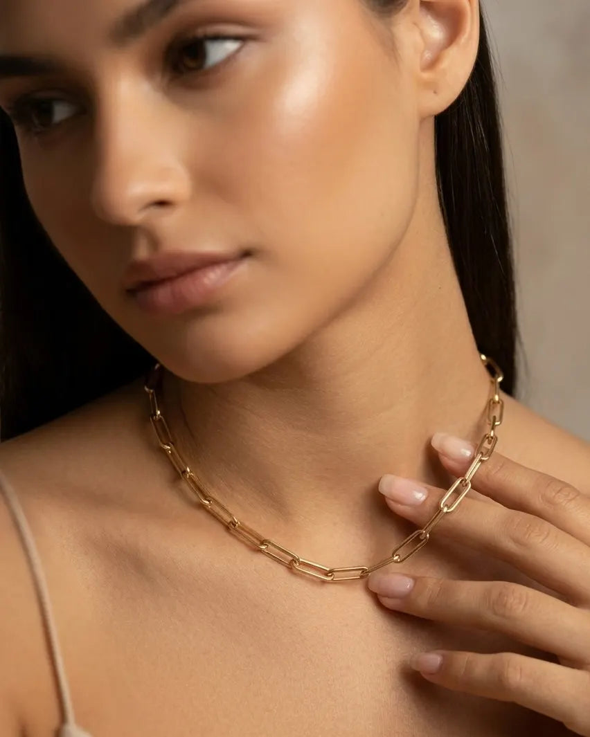 versatile-daily-wear-gold-bonea-statement-necklace, effortless-high-end-sculptural-style, minimalist-accessories-for-refined-look, classy-stainless-steel-drop-necklace-lifestyle, senya-jewelry-bonea-collection