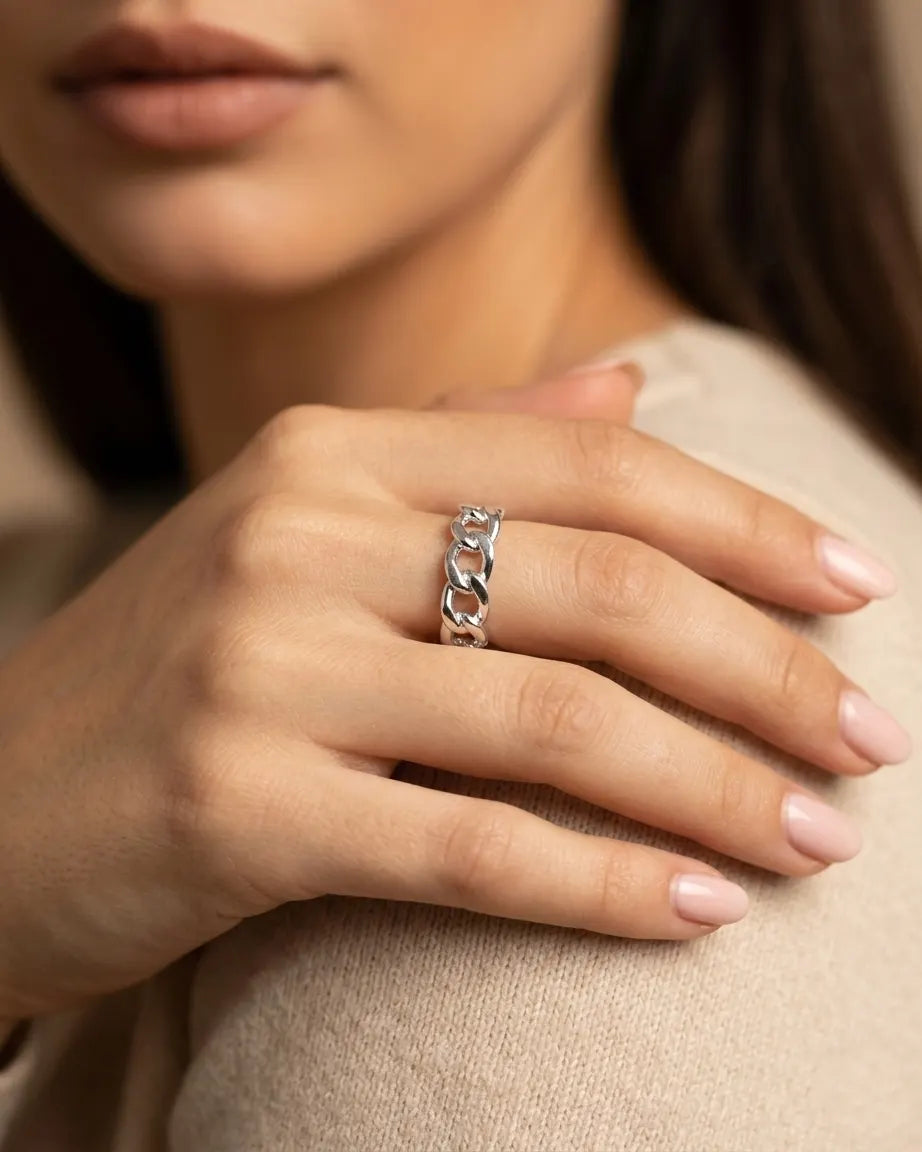Kiana Chain Ring