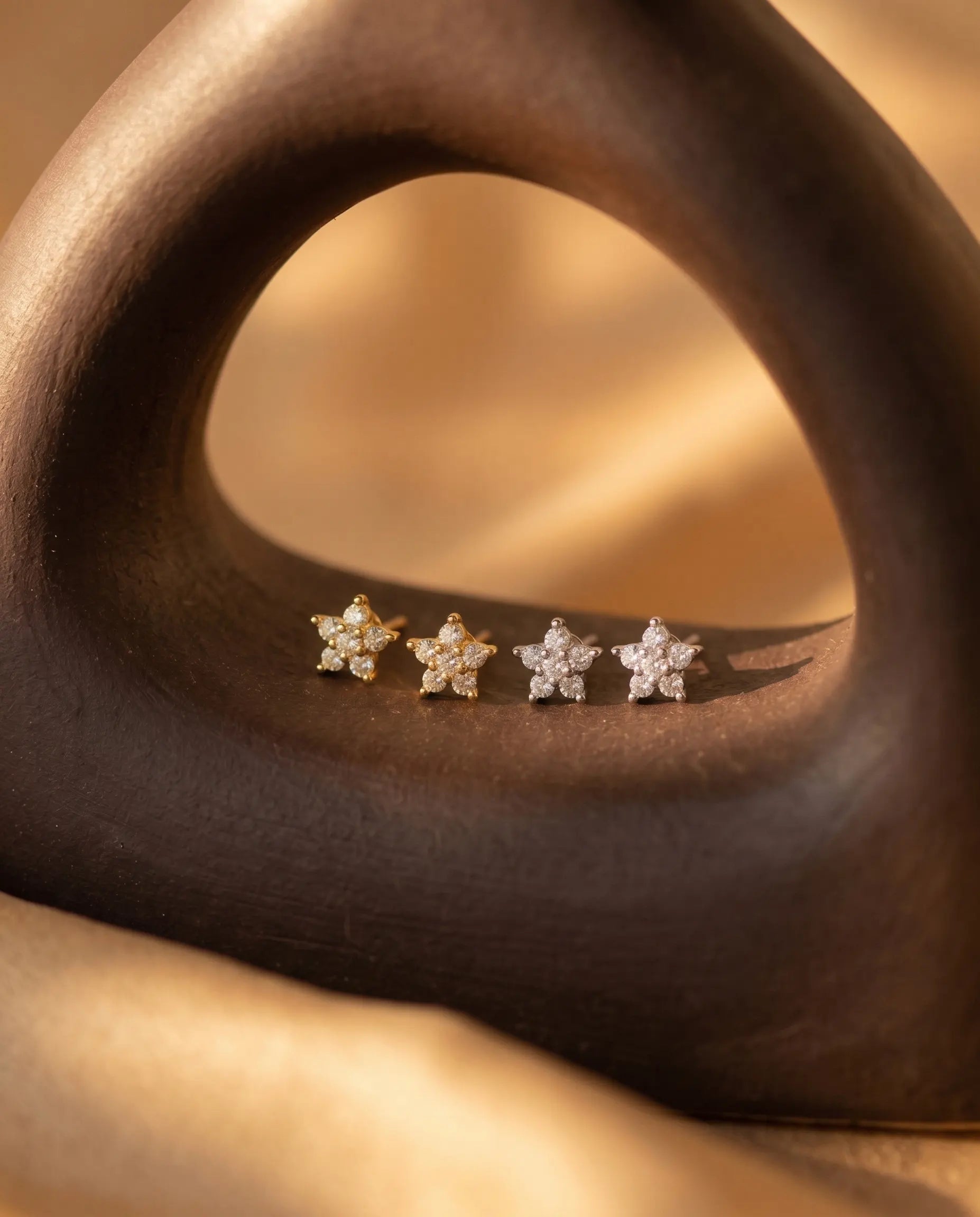 alexa-star-stud-earrings-gold-silver-925, elegant-celestial-zirconia-design-luxury, high-quality-gold-plated-jewelry-aesthetic, senya-jewelry-best-seller-alexa