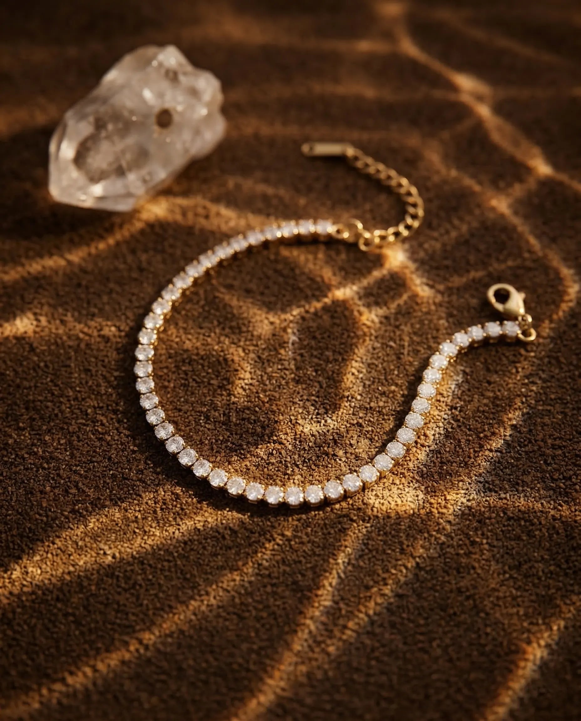 anti-tarnish-gold-pvd-elena-bracelet-detail, radiant-polished-crystal-shimmer-jewelry, jewelry-for-sensitive-skin-316l-steel, upscale-jewelry-brand-denmark, modern-classic-tennis-design