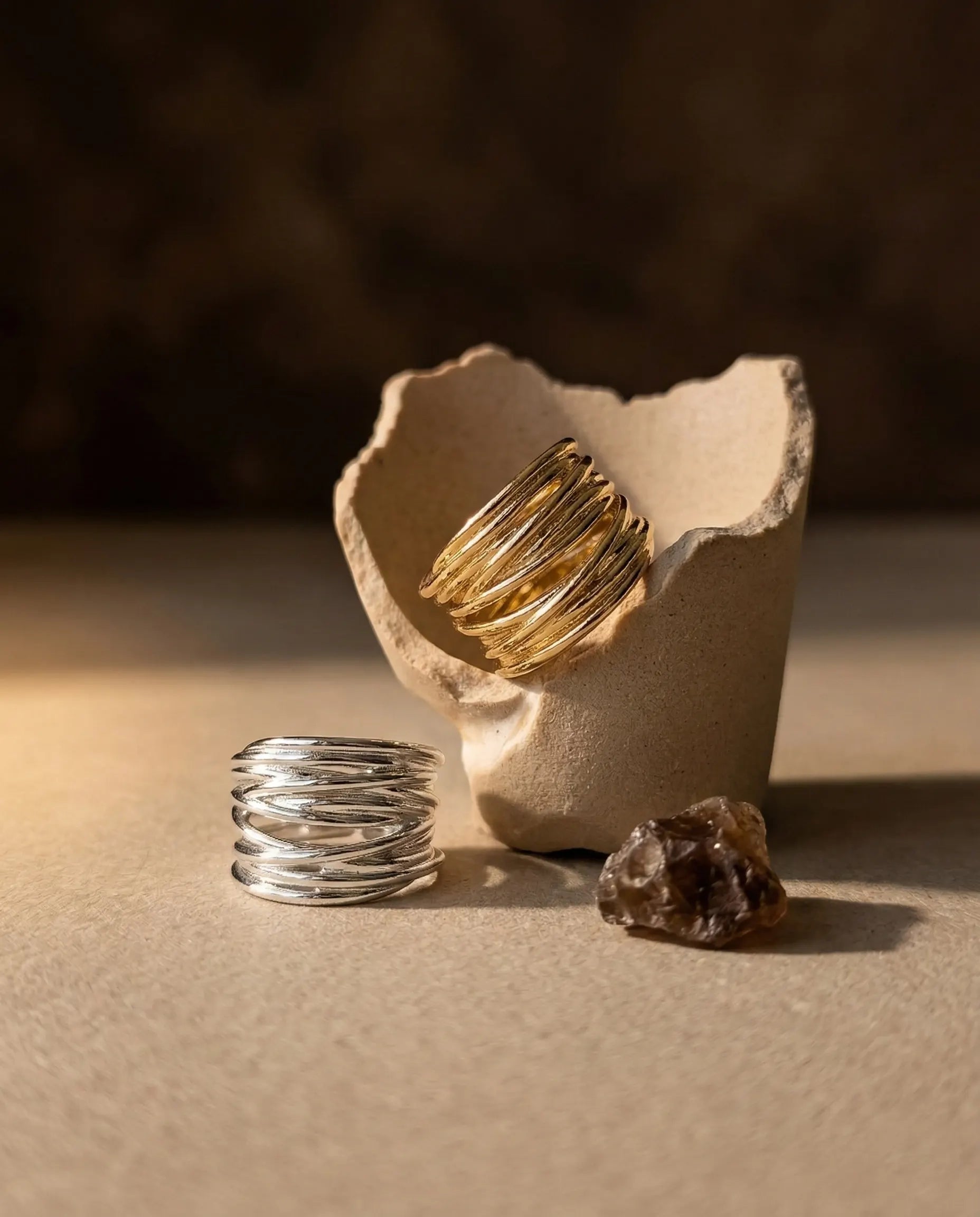 bellora-emerald-cut-solitaire-ring-925-silver-gold, elegant-nature-inspired-vine-jewelry-luxury, high-quality-sparkling-zirconia-engagement-ring, senya-jewelry-best-seller-bellora