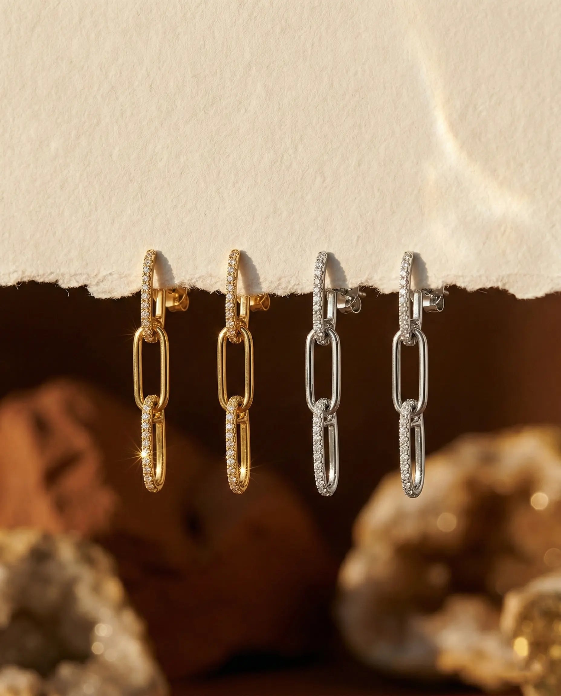 brooklyn-paperclip-link-drop-earrings-gold-silver-925, elegant-interlocking-rectangular-links-luxury, high-quality-gold-plated-trend-jewelry, senya-jewelry-best-seller-brooklyn-collection