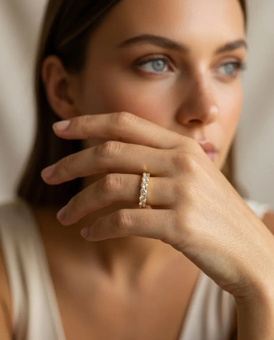 closeup-hand-view-model-wearing-gold-lady-classic-ring, glowing-elegant-daily-wear-gold-jewelry-europe, luxury-women-professional-jewelry, feminine-architectural-stackable-band