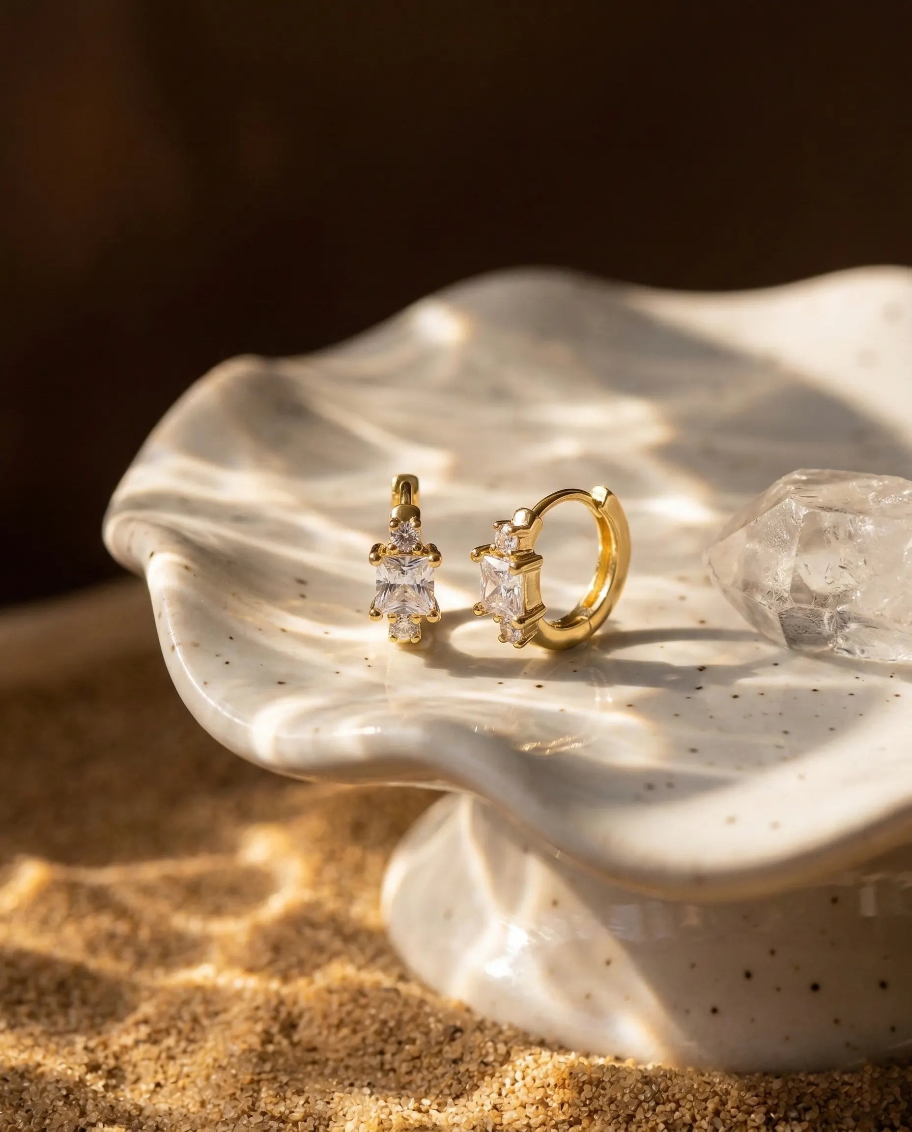 durable-tarnish-free-cassie-zirconia-huggies-detail, sophisticated-geometric-stone-texture-silver, high-quality-18k-gold-plating-925-silver, anti-allergy-silver-jewelry-premium, refined-jewelry-collection-germany