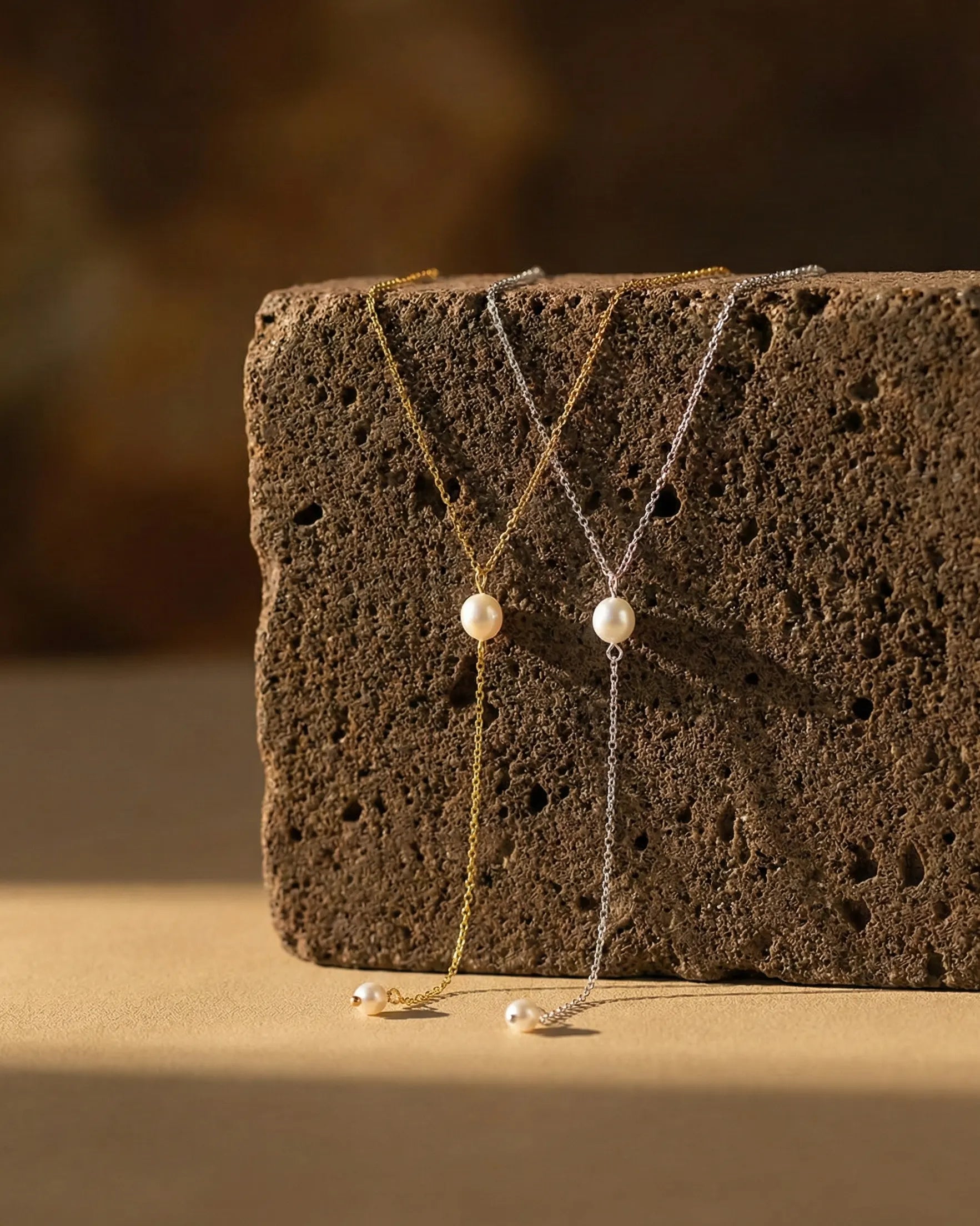 durable-waterproof-lariat-necklaces-tarnish-free, long-pearl-drop-detail-jewelry, high-quality-gold-pvd-plating, anti-allergy-steel-necklaces-premium, refined-jewelry-collection-germany, sustainable-luxury-jewelry-styling