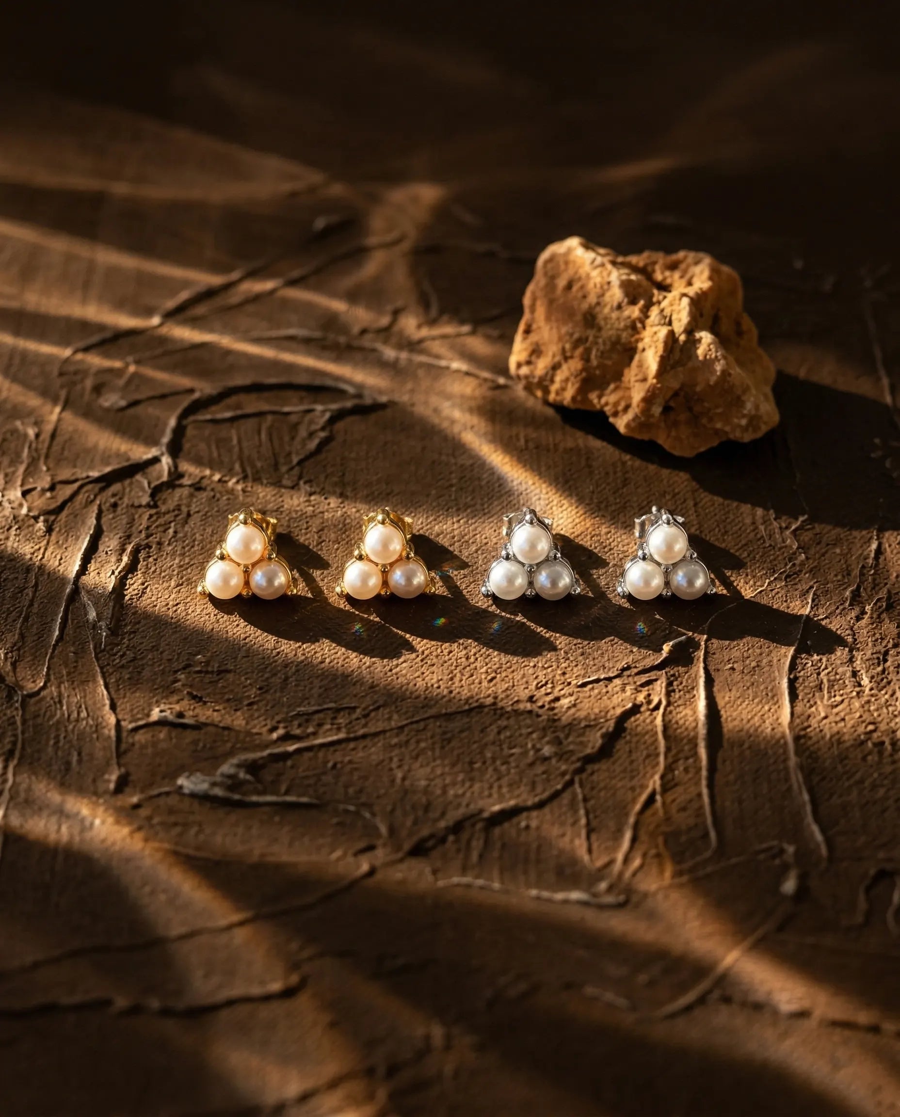 elite-sculptural-molten-pearl-hoop-earrings-925-sterling-silver-gold-plating, elegant-minimalist-baroque-pearl-jewelry-luxury, high-quality-tarnish-free-bold-pearl-earrings, senya-jewelry-best-seller-elite