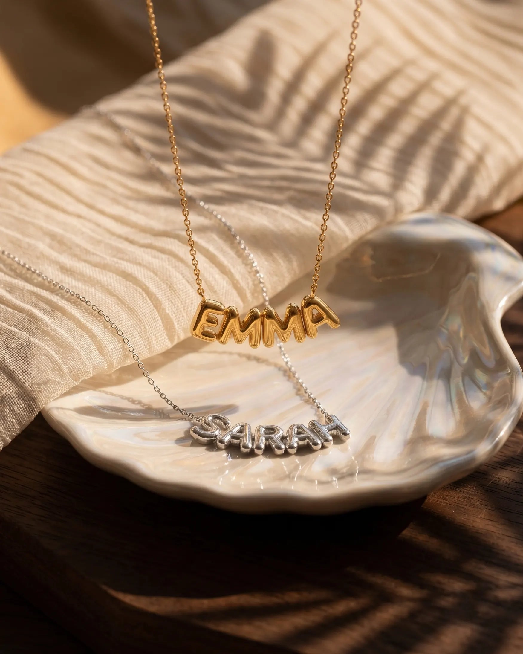 poppy-custom-name-necklace-in-gold-and-silver-waterproof-stainless-steel-personalized-minimalist-jewelry-by-senya