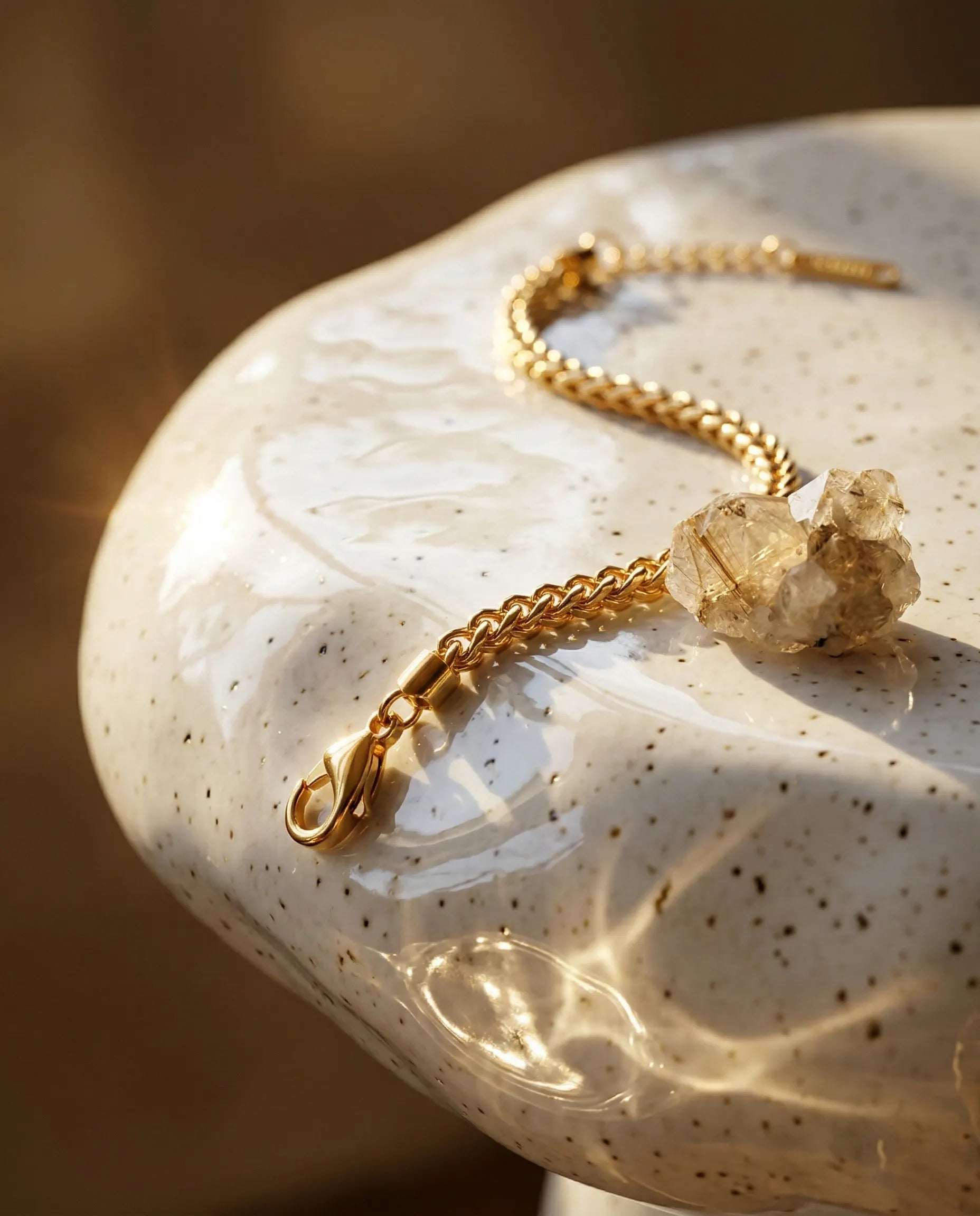 premium-quality-cordira-braided-bracelet, durable-gold-plating-detail-europe, anniversary-gift-gold-rope-chain, refined-minimalist-jewelry-aesthetic, sustainable-steel-jewelry-brand-europe