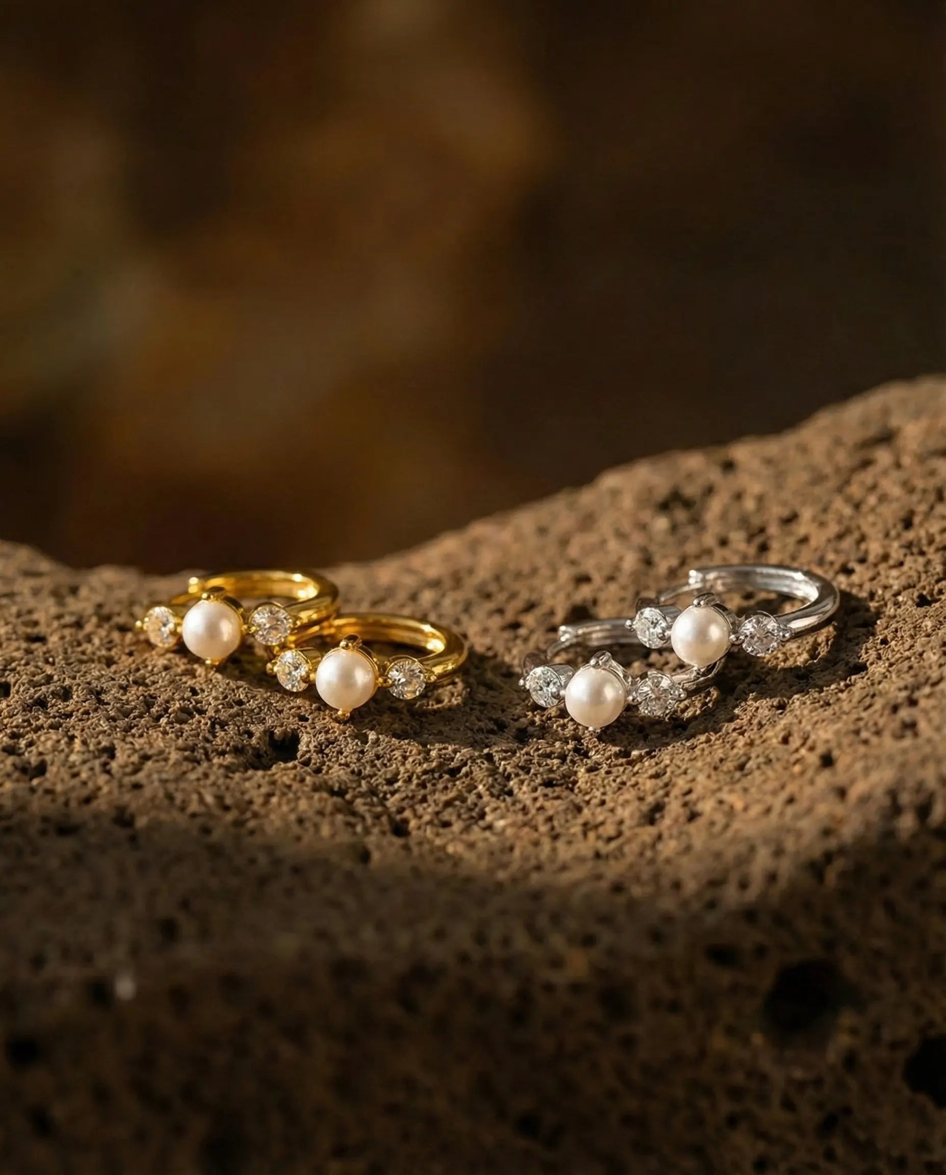 premium-quality-pearl-zirconia-hoop-earrings, durable-gold-plating-detail-europe, anniversary-gift-gold-sparkling-pearls, refined-minimalist-jewelry-aesthetic, sustainable-silver-jewelry-brand-europe
