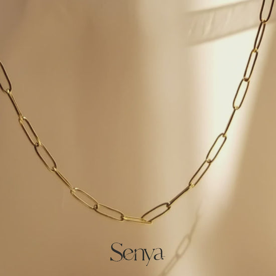 Chain Necklace, Women's Chain Necklace , Gold Chain Necklace , Stainless Steel Chain Necklace, Box Chain Necklace , Thick Chain Necklace, Layering Chain Necklace, Everyday Chain Necklace , Durable Chain Necklace , Adjustable Chain Necklace, Hypoallergenic Chain Necklace, Different Types of Chain Necklaces, Best Chain Necklace for Layering, How to Choose a Chain Necklace,