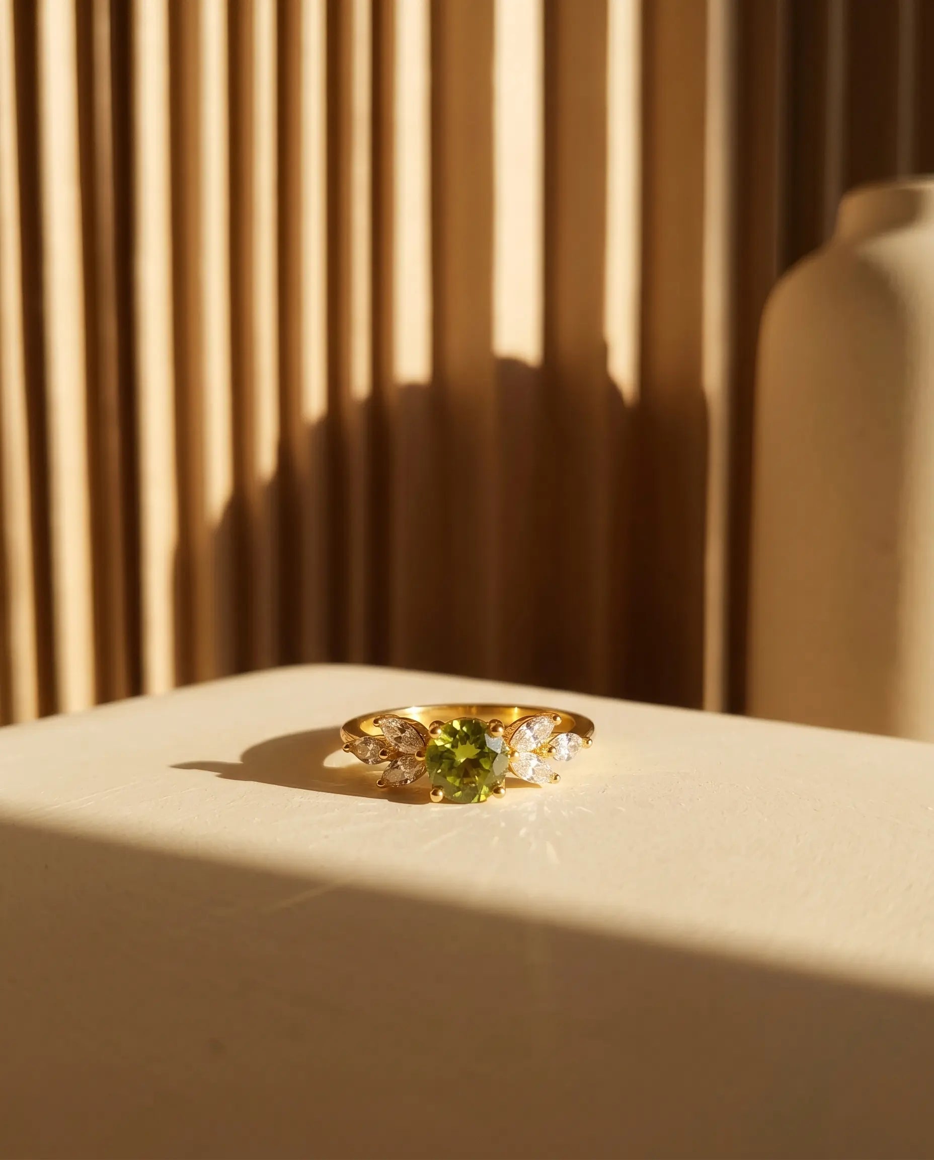 timeless-green-zirconia-ring-modern-aesthetic, 18k-gold-plating-detail-silver-ring, gift-ideas-for-women-color-jewelry, high-clarity-green-crystal-europe, luxury-boutique-jewelry-netherlands, artistic-jewelry-flatlay-photography