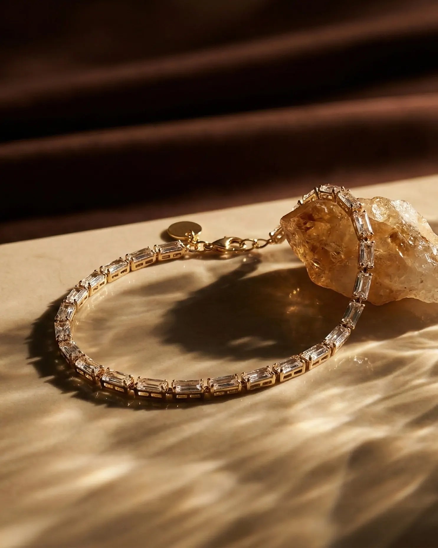 timeless-station-aesthetic-bracelet-modern, 18k-gold-pvd-plating-detail, gift-ideas-for-women-delicate-bracelet, high-shine-crystal-jewelry-europe, luxury-boutique-jewelry-netherlands