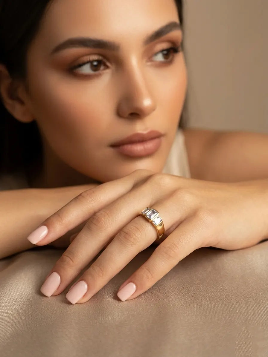versatile-daily-wear-gold-beam-statement-ring, effortless-architectural-jewelry-style, minimalist-accessories-for-refined-look, classy-gold-pvd-ribbed-ring-lifestyle, senya-jewelry-beam-collection