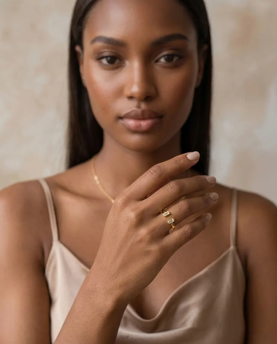 versatile-daily-wear-gold-spring-open-ring-styling, effortless-elegance-jewelry-stacking-style, minimalist-accessories-for-modern-look, classy-925-silver-gold-ring-lifestyle, senya-jewelry-spring-collection