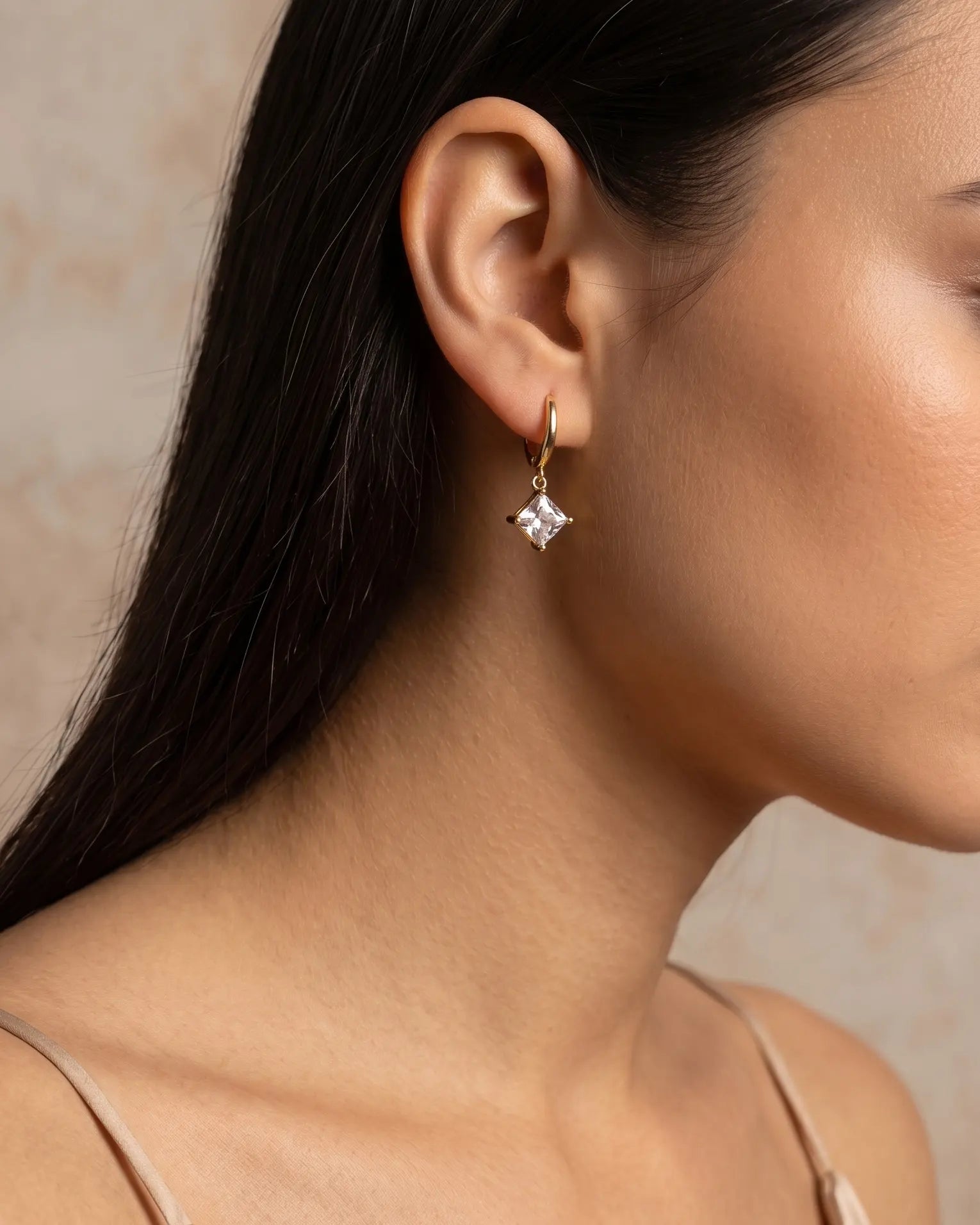 versatile-daily-wear-silver-davina-statement-earrings, effortless-high-end-crystal-drop-style, minimalist-accessories-for-refined-look, classy-925-silver-solitaire-earrings-lifestyle, senya-jewelry-davina-collection