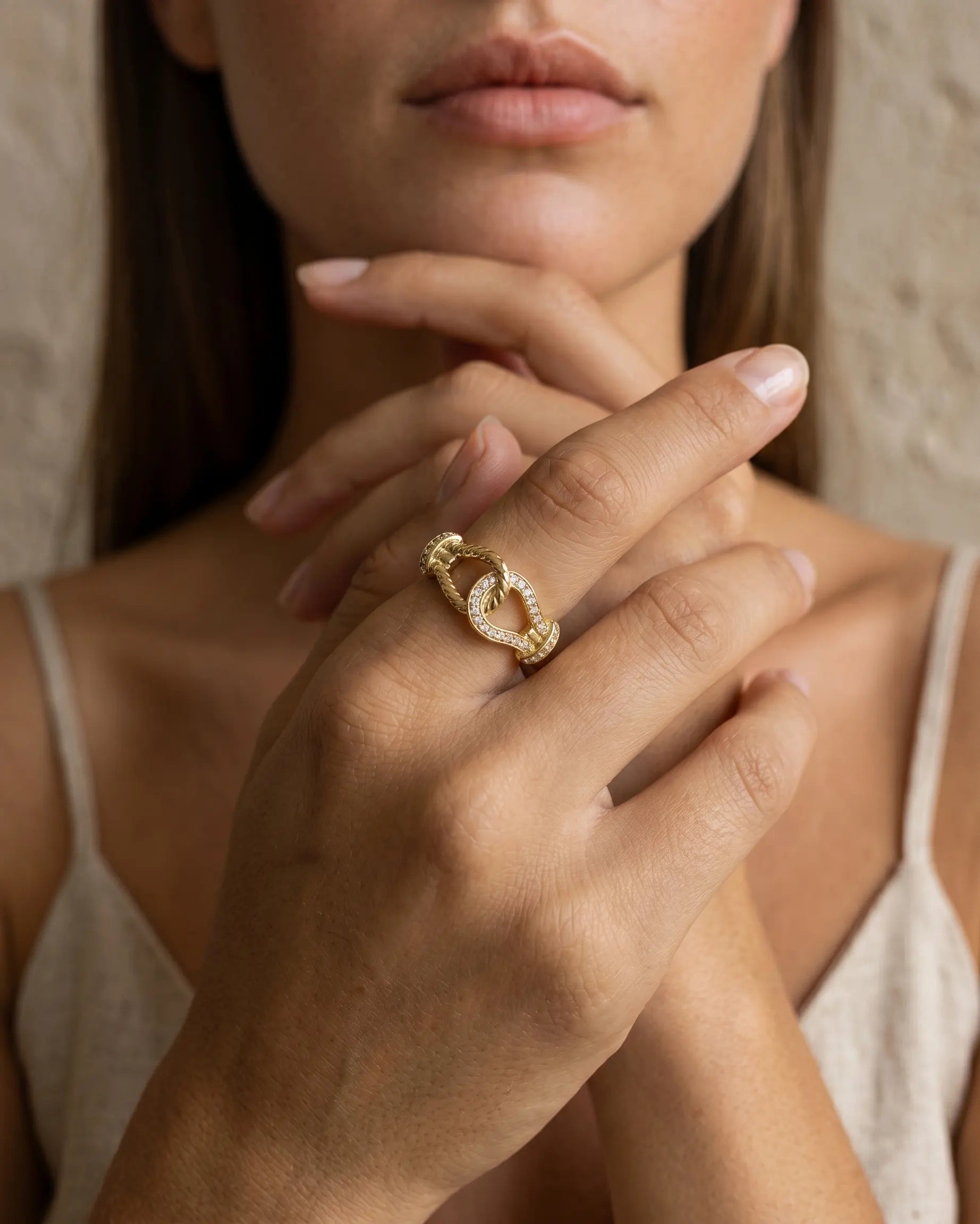 versatile-daily-wear-silver-knot-statement-ring, effortless-high-end-minimalist-style, minimalist-accessories-for-refined-look, classy-925-silver-knot-ring-lifestyle, senya-jewelry-knot-collection